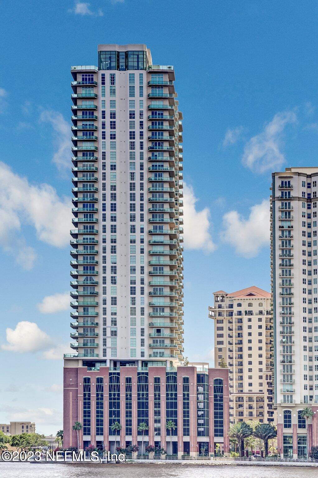 1431 RIVERPLACE Boulevard, 3001
