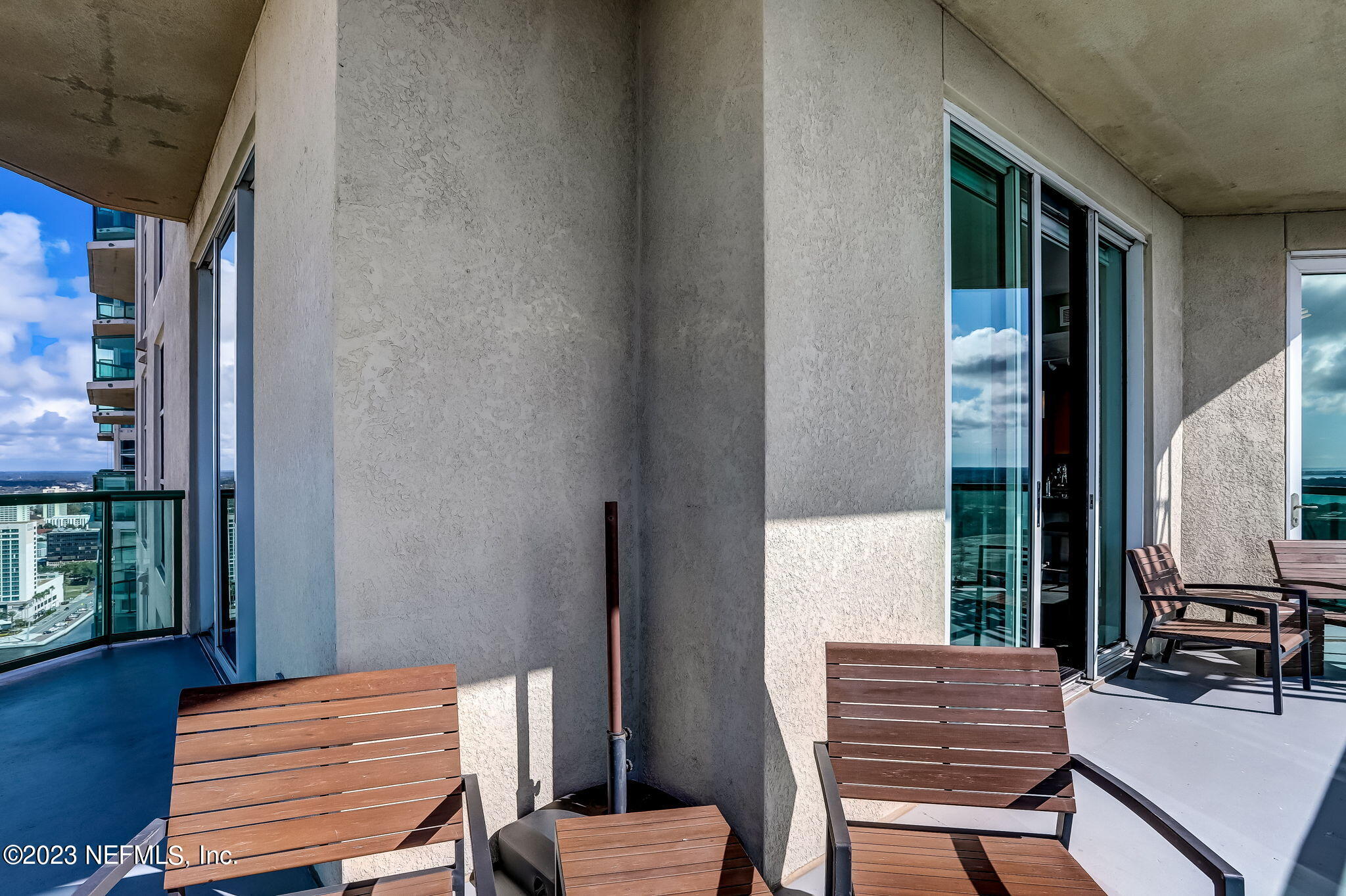 1431 RIVERPLACE Boulevard, 3001
