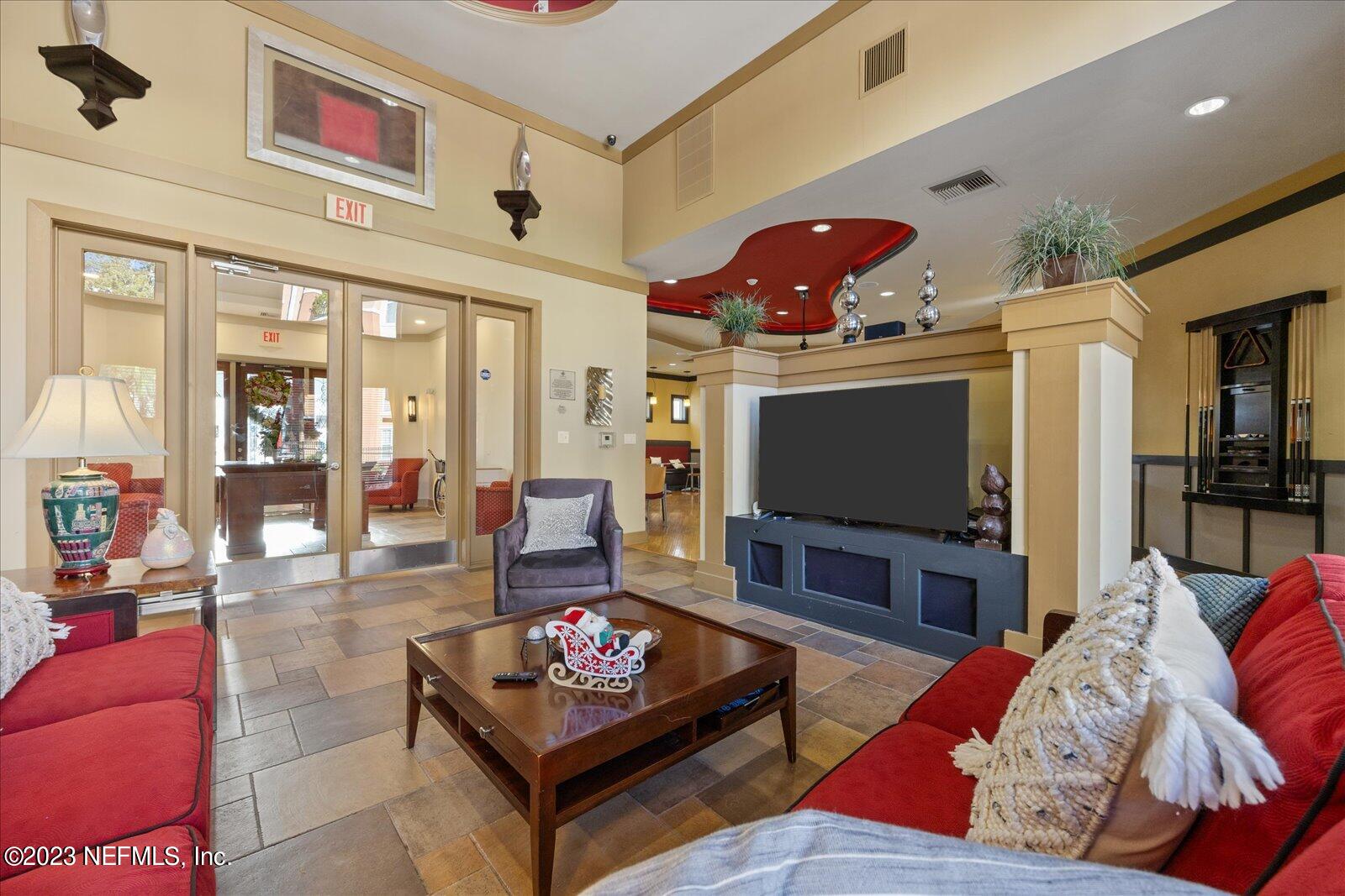 10435 MIDTOWN Parkway, 359
