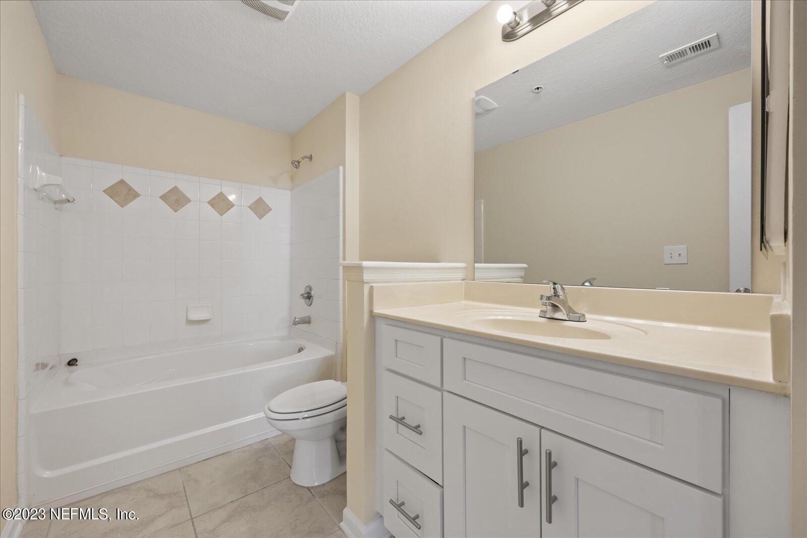 10435 MIDTOWN Parkway, 359