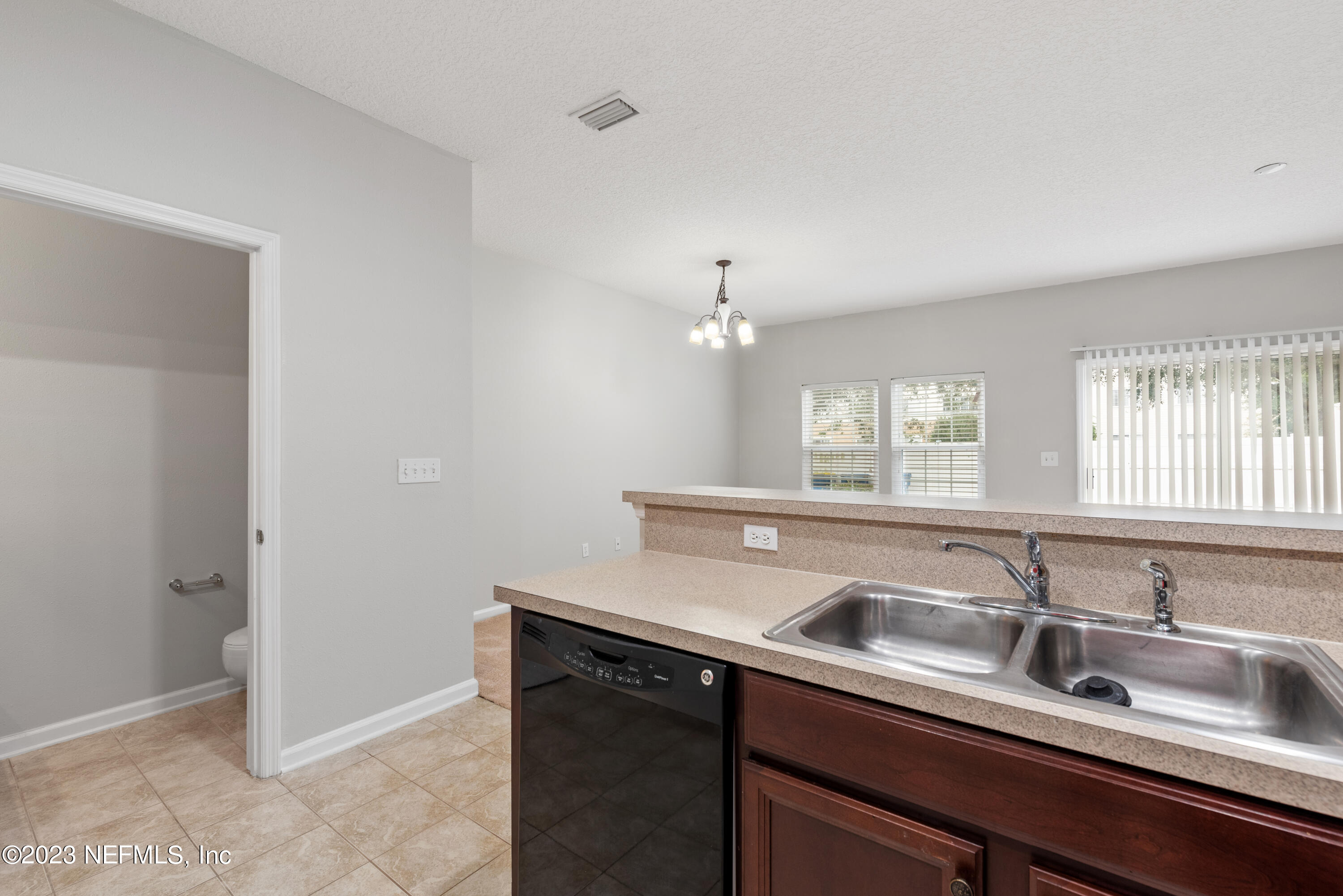1671 BISCAYNE BAY Circle