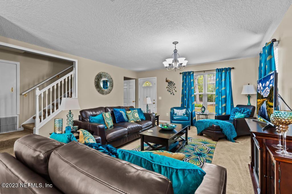 451047 OLD DIXIE Highway