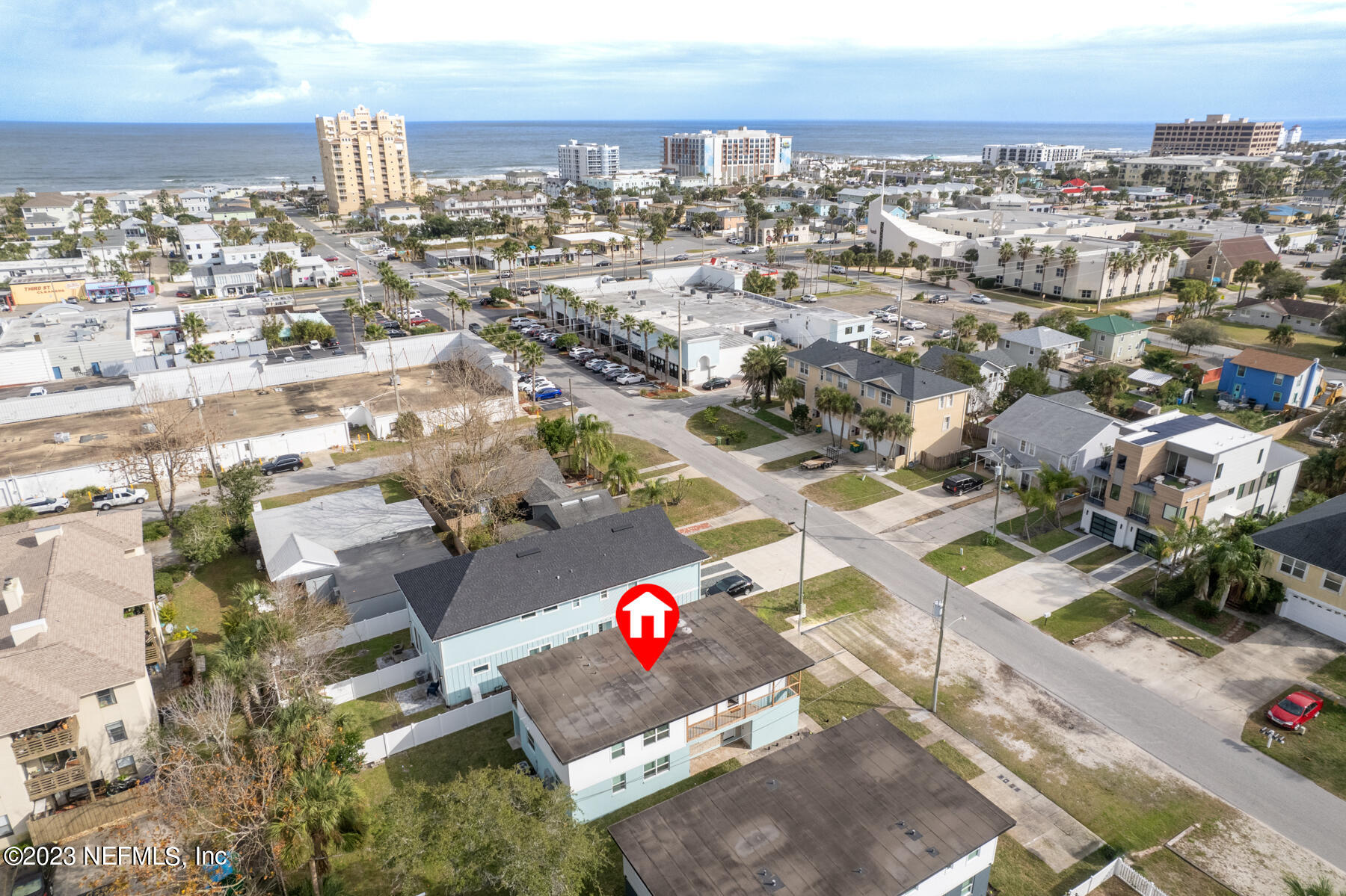 423 9TH Avenue N, 4