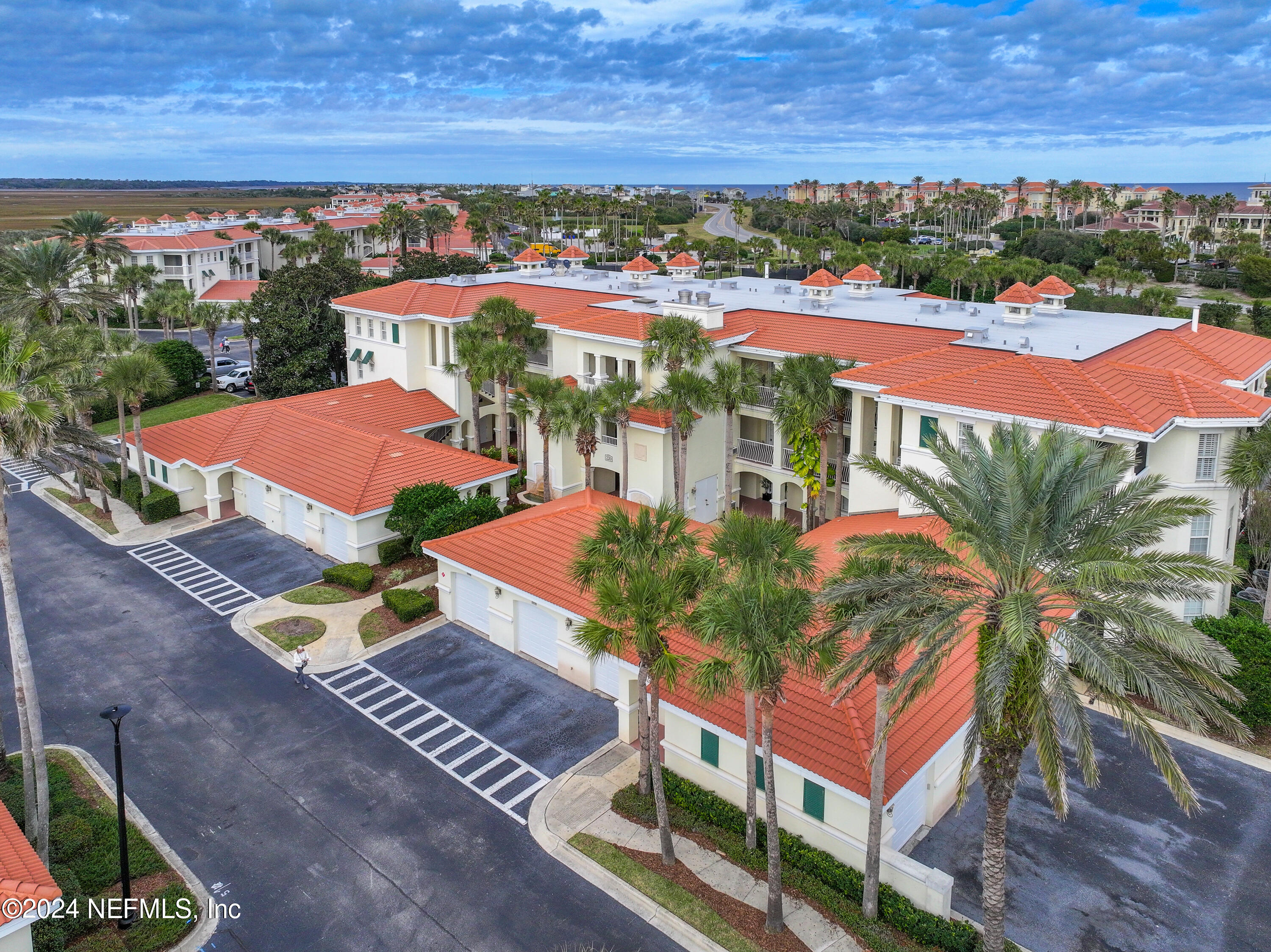 220 OCEAN GRANDE Drive, 304