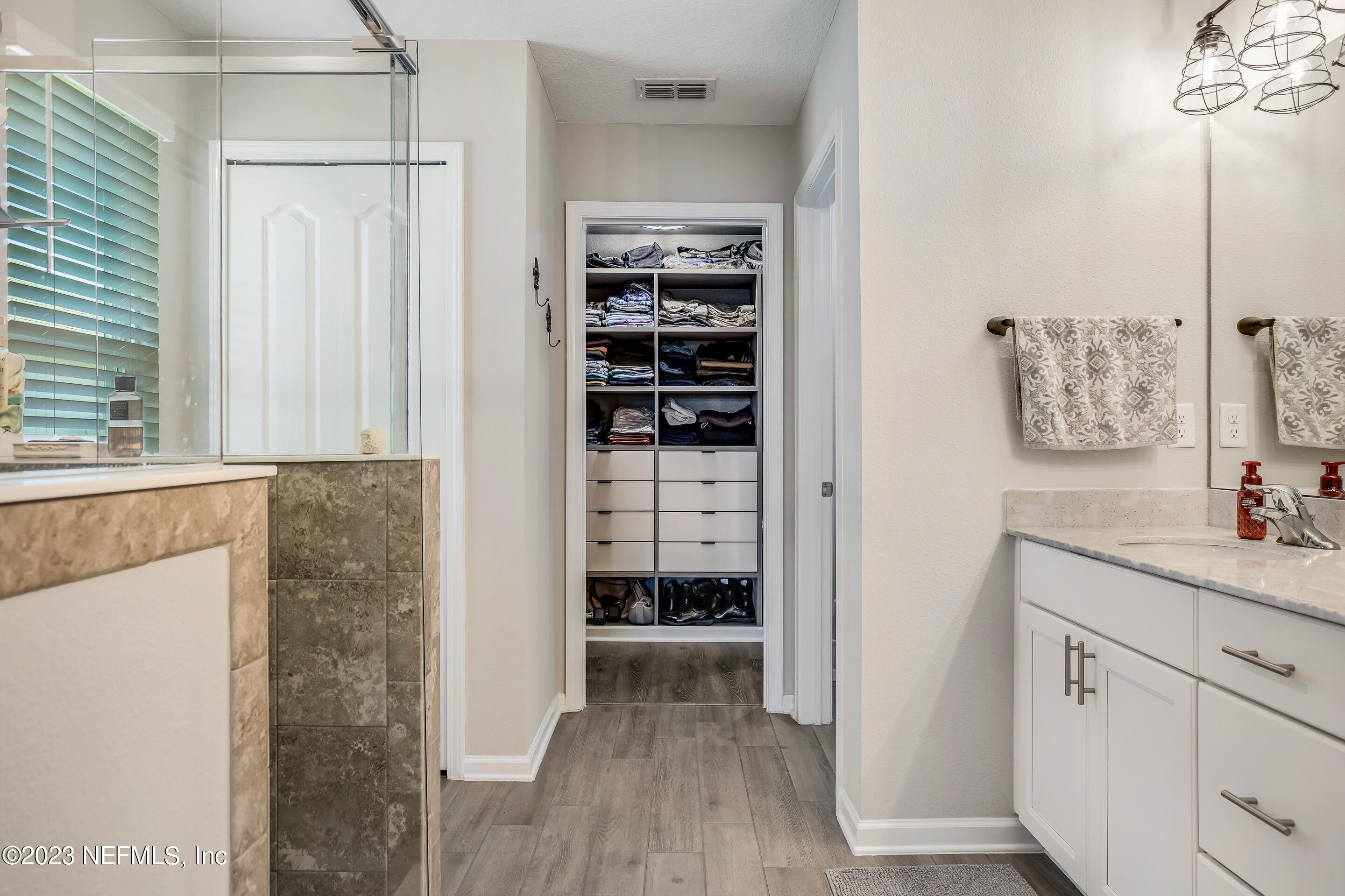 246 CODONA GLEN Drive