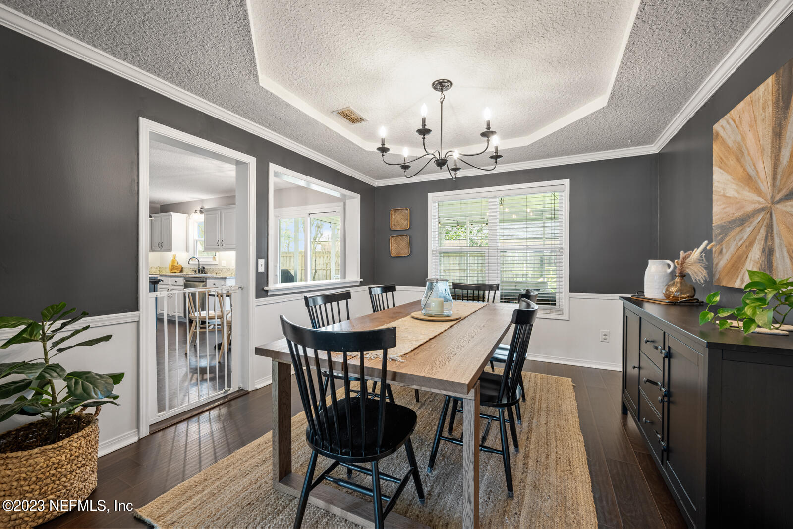 2124 NESTLING Court