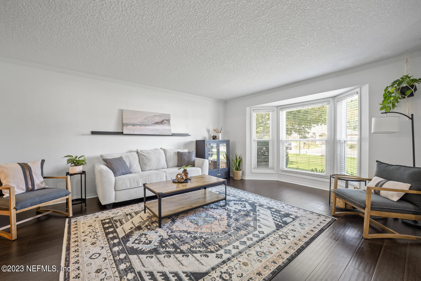 2124 NESTLING Court