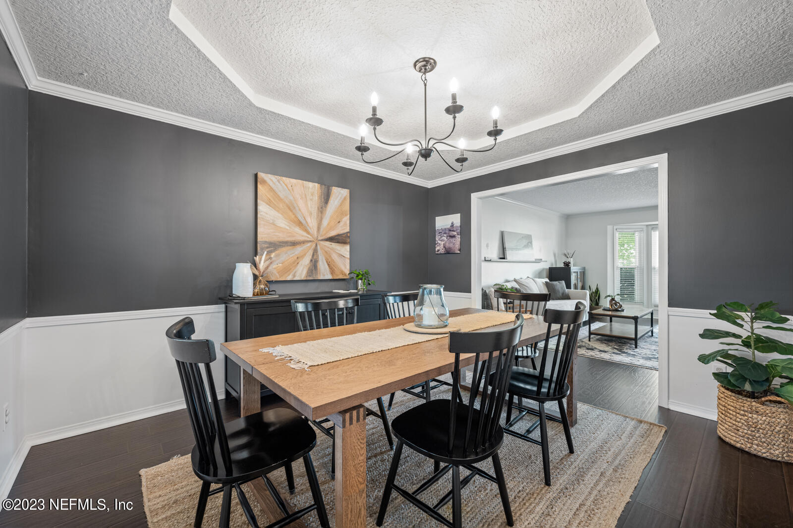 2124 NESTLING Court
