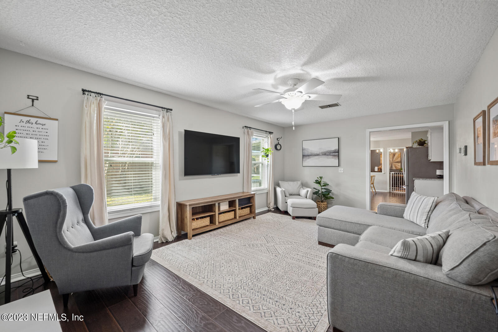 2124 NESTLING Court