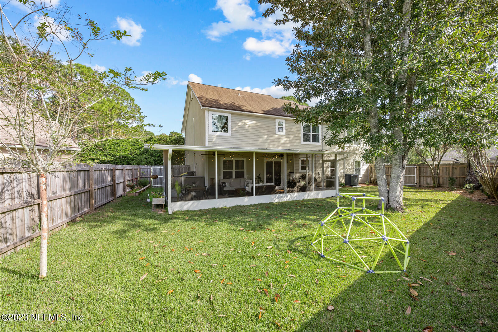 2124 NESTLING Court