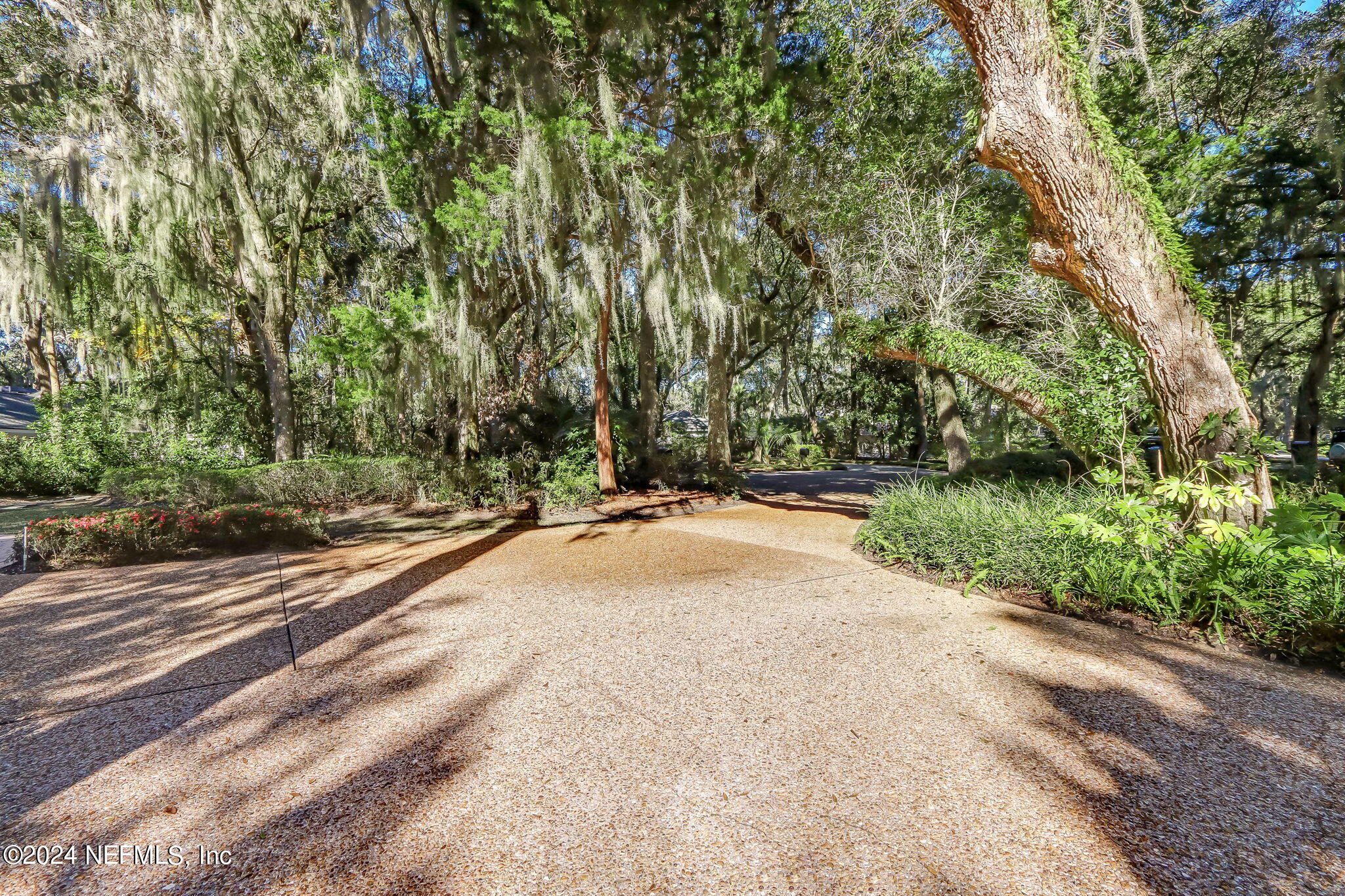 13 RED MAPLE Road