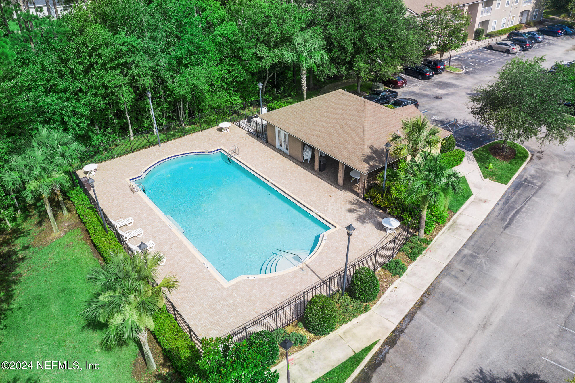 7920 MERRILL Road, 416