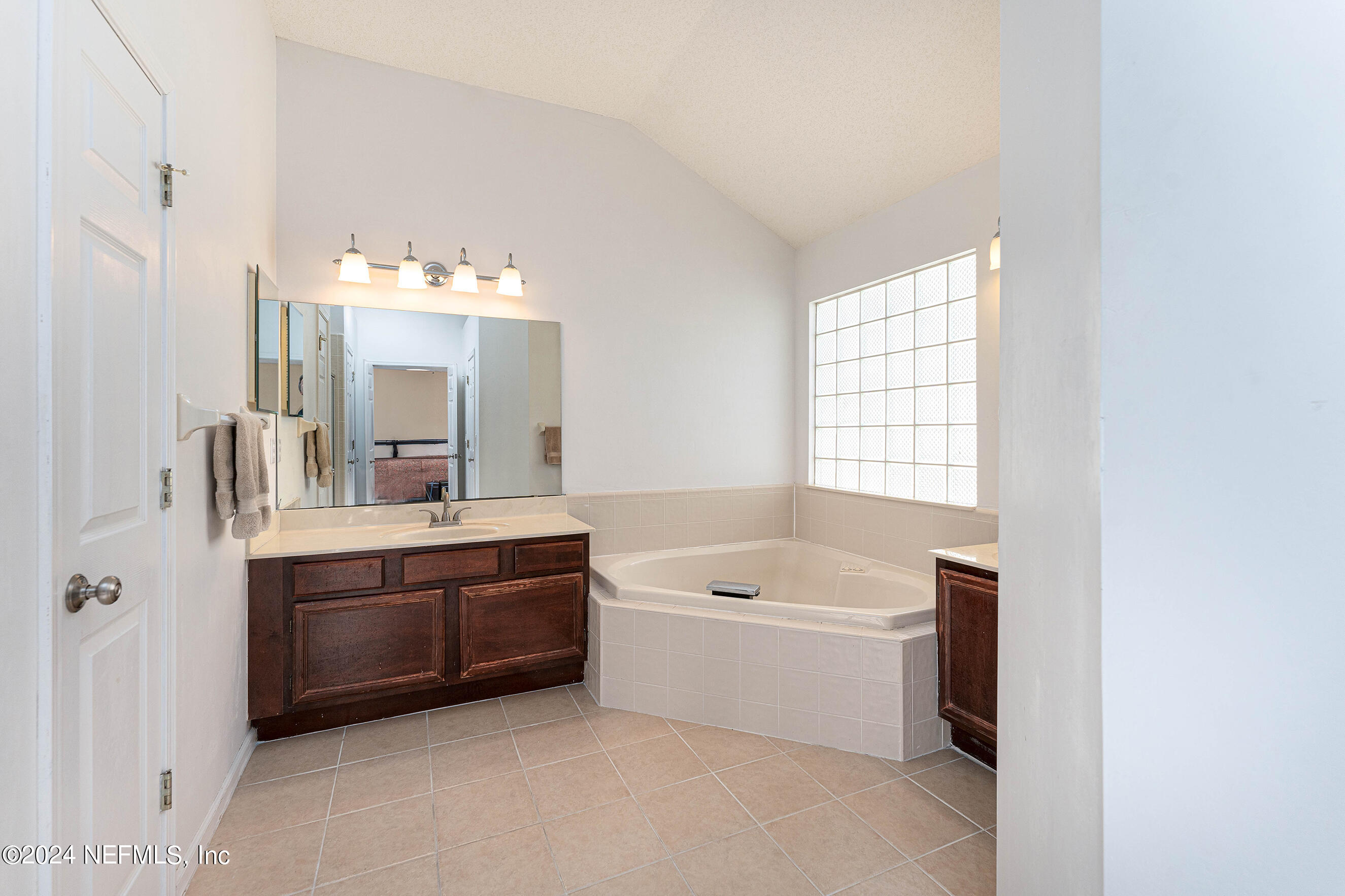 11669 OXFORD CREST Lane