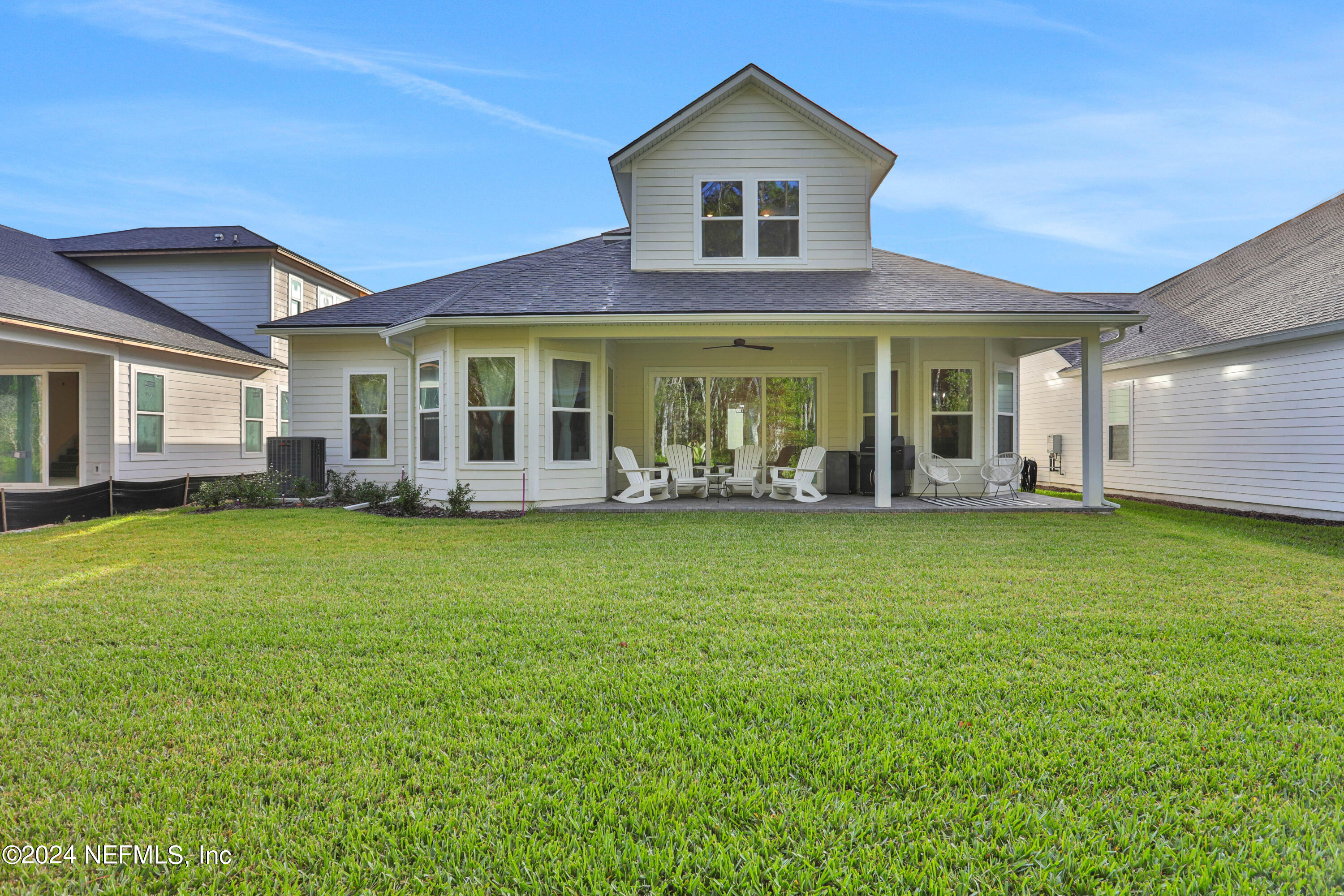279 PALM CREST Drive