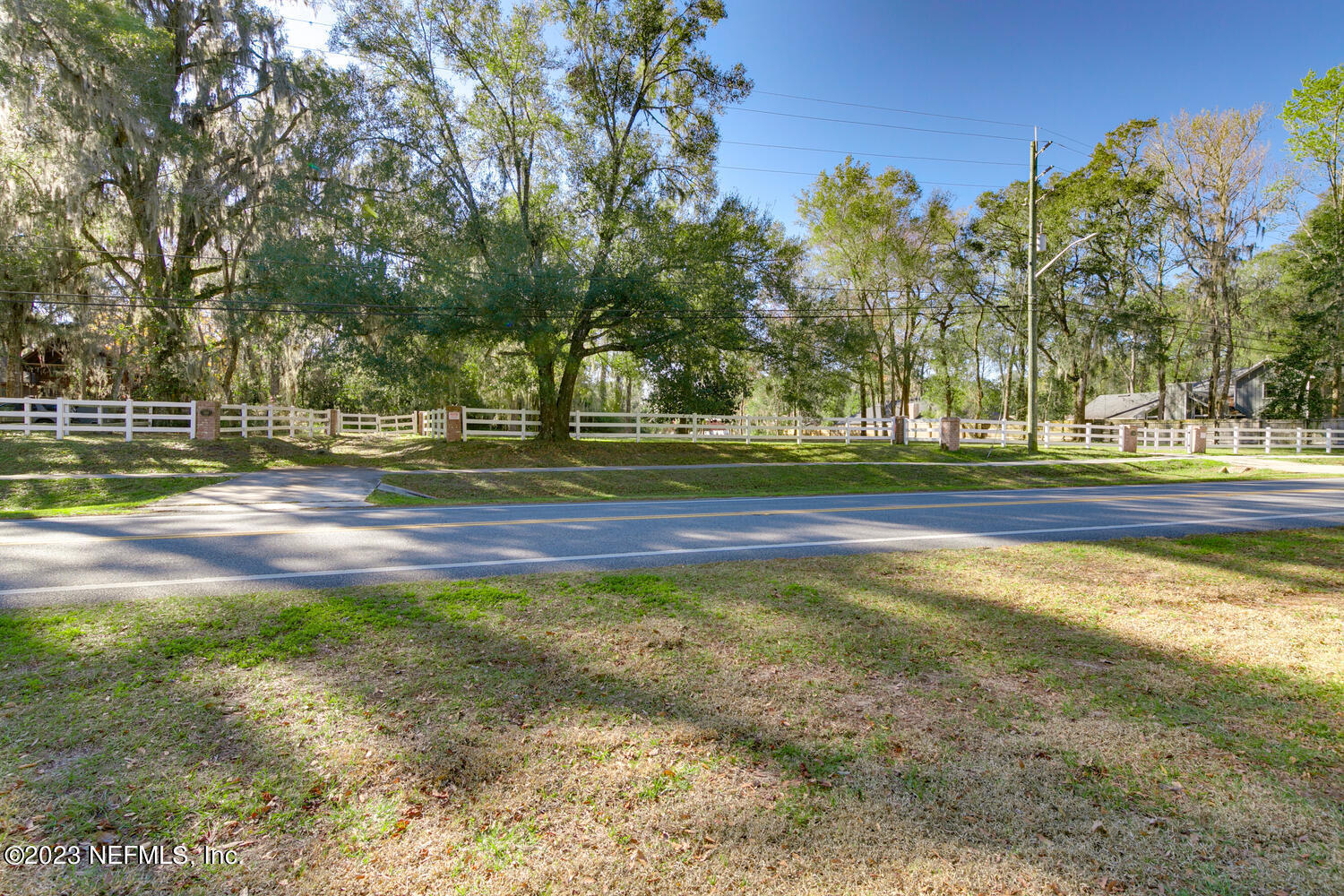 1318 FRUIT COVE Road N