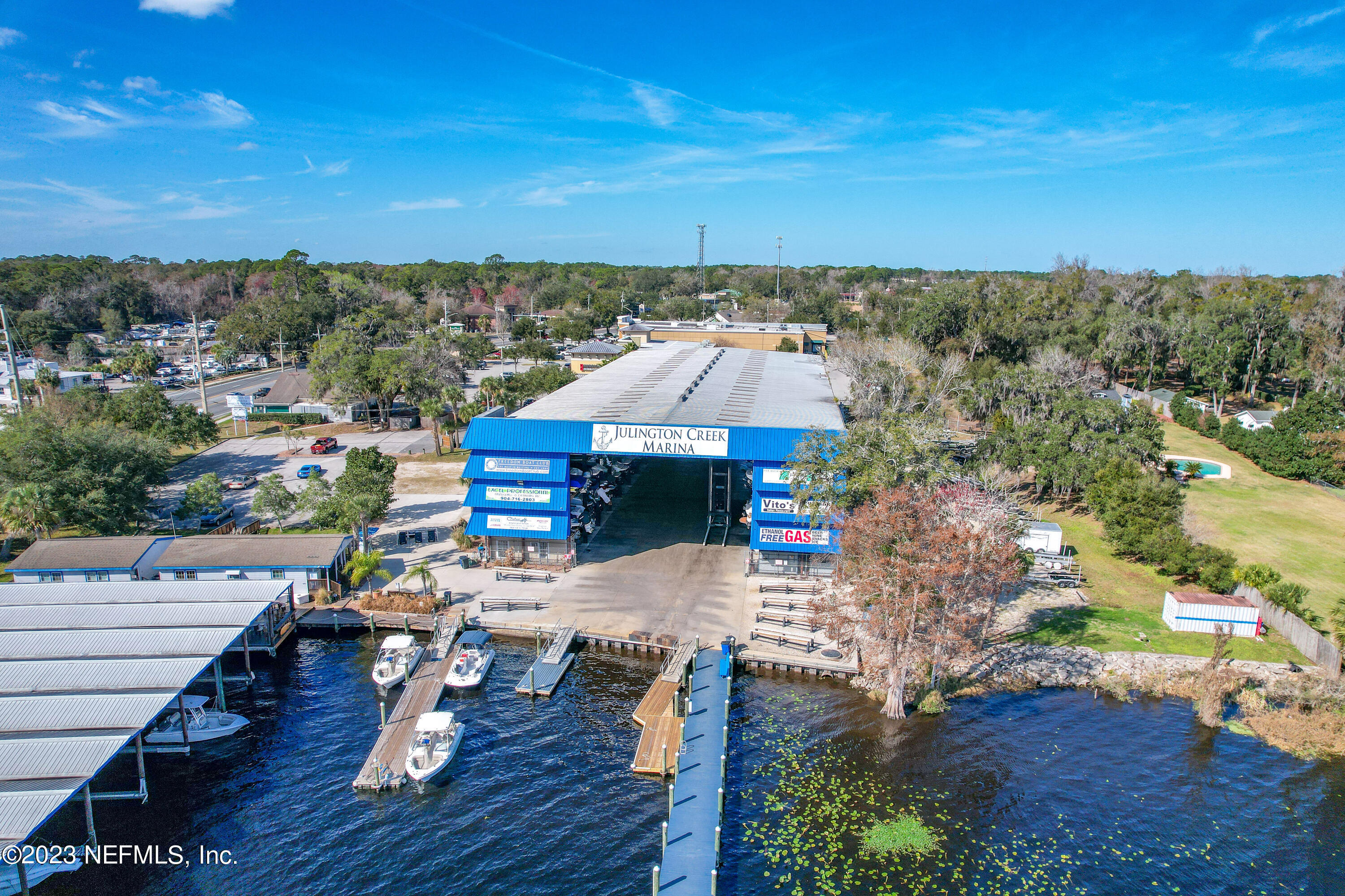 1318 FRUIT COVE Road N