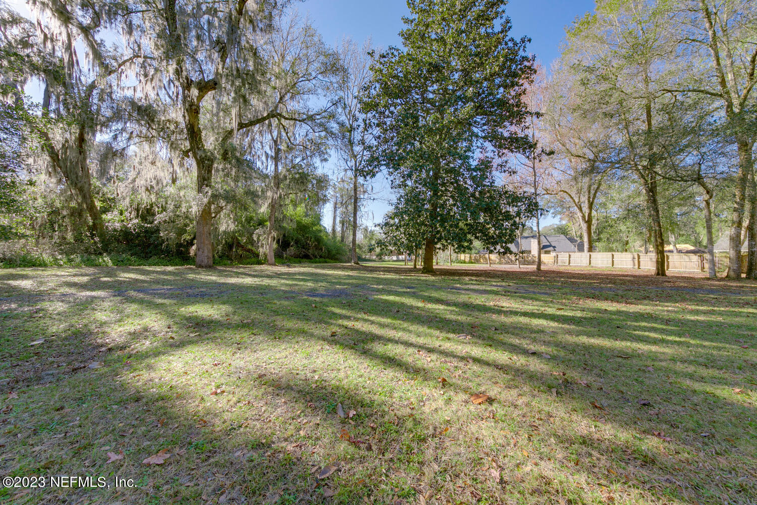 1318 FRUIT COVE Road N