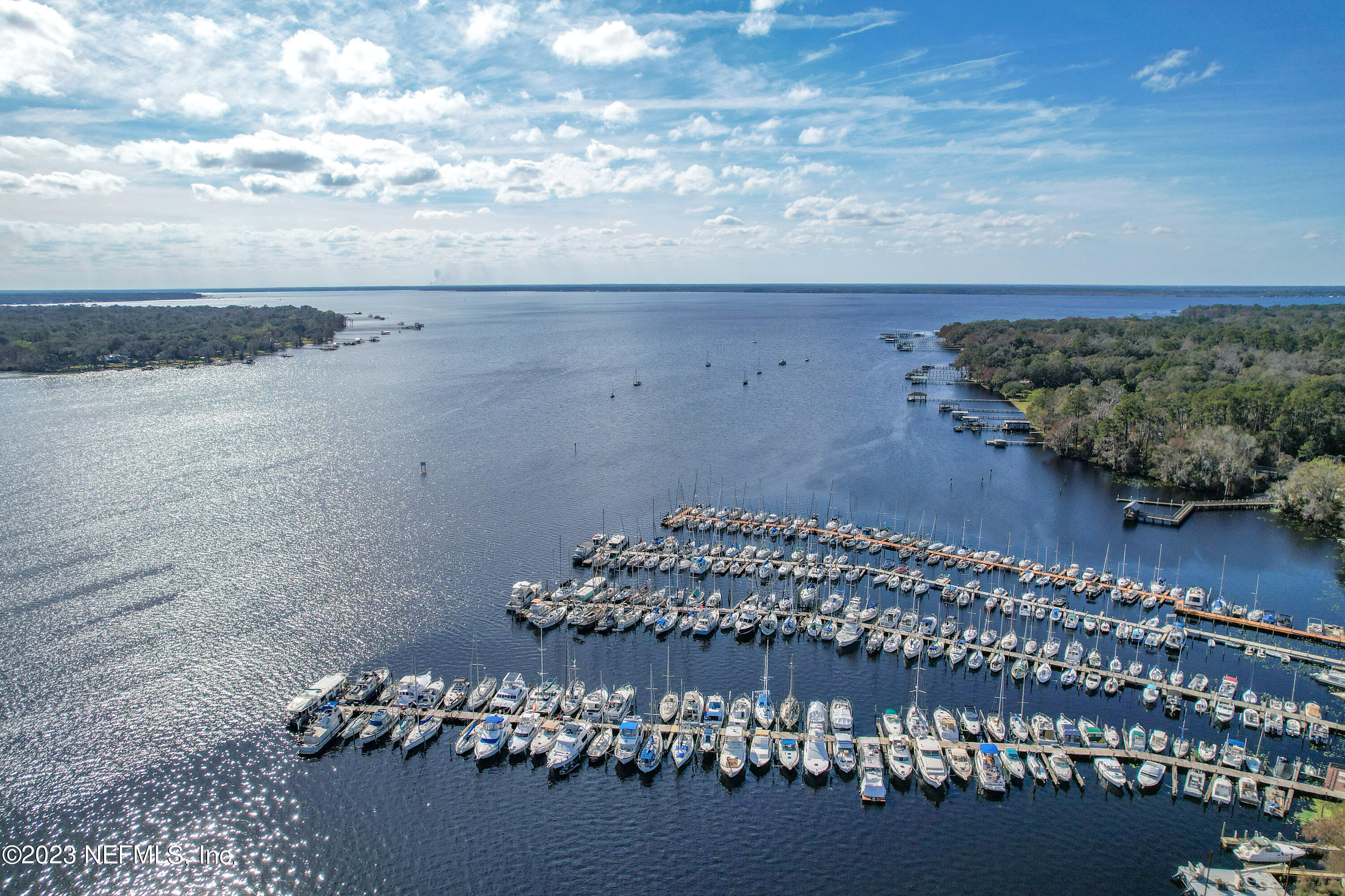 1318 FRUIT COVE Road N