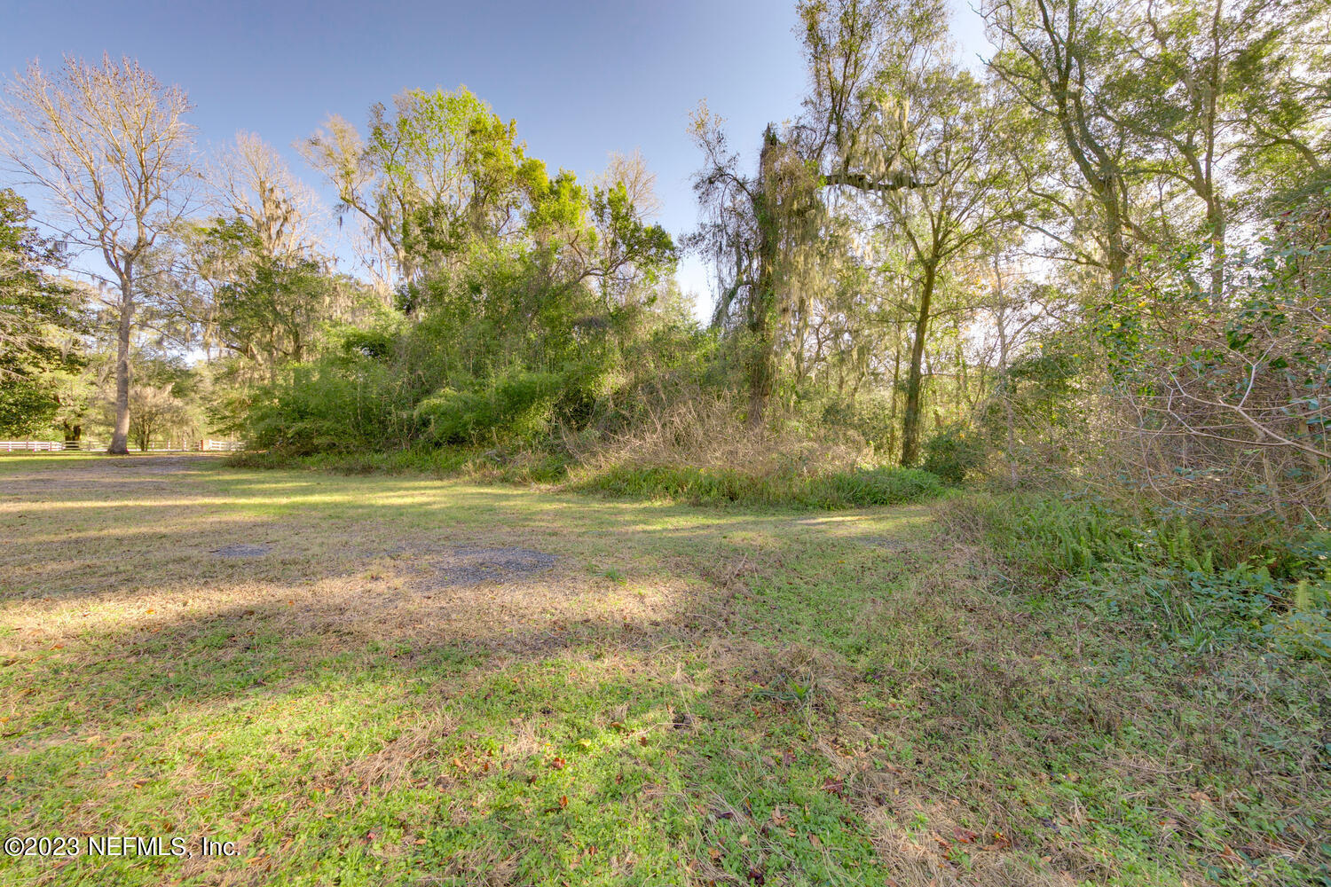 1318 FRUIT COVE Road N