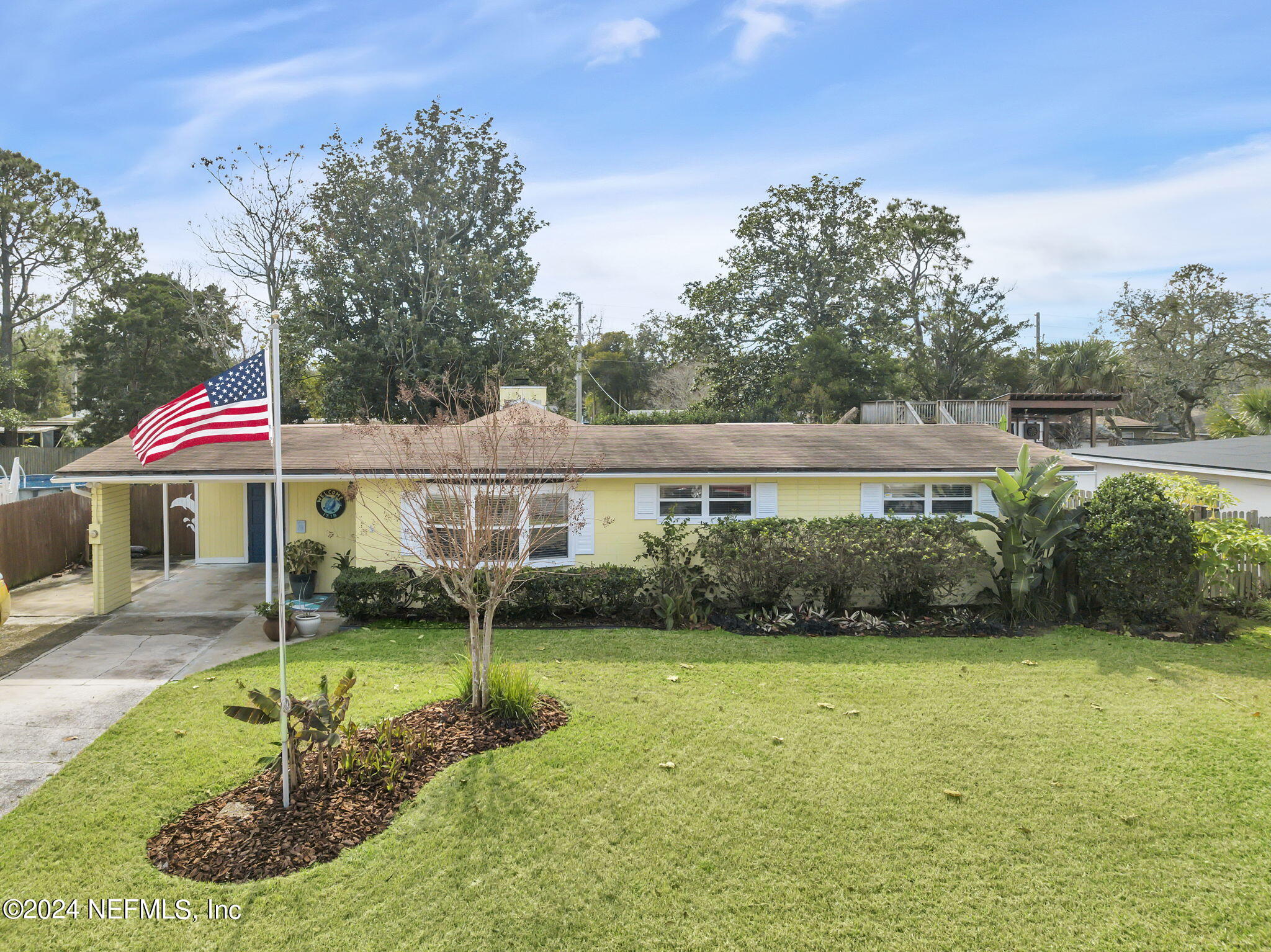 1718 SABLE PALM Lane