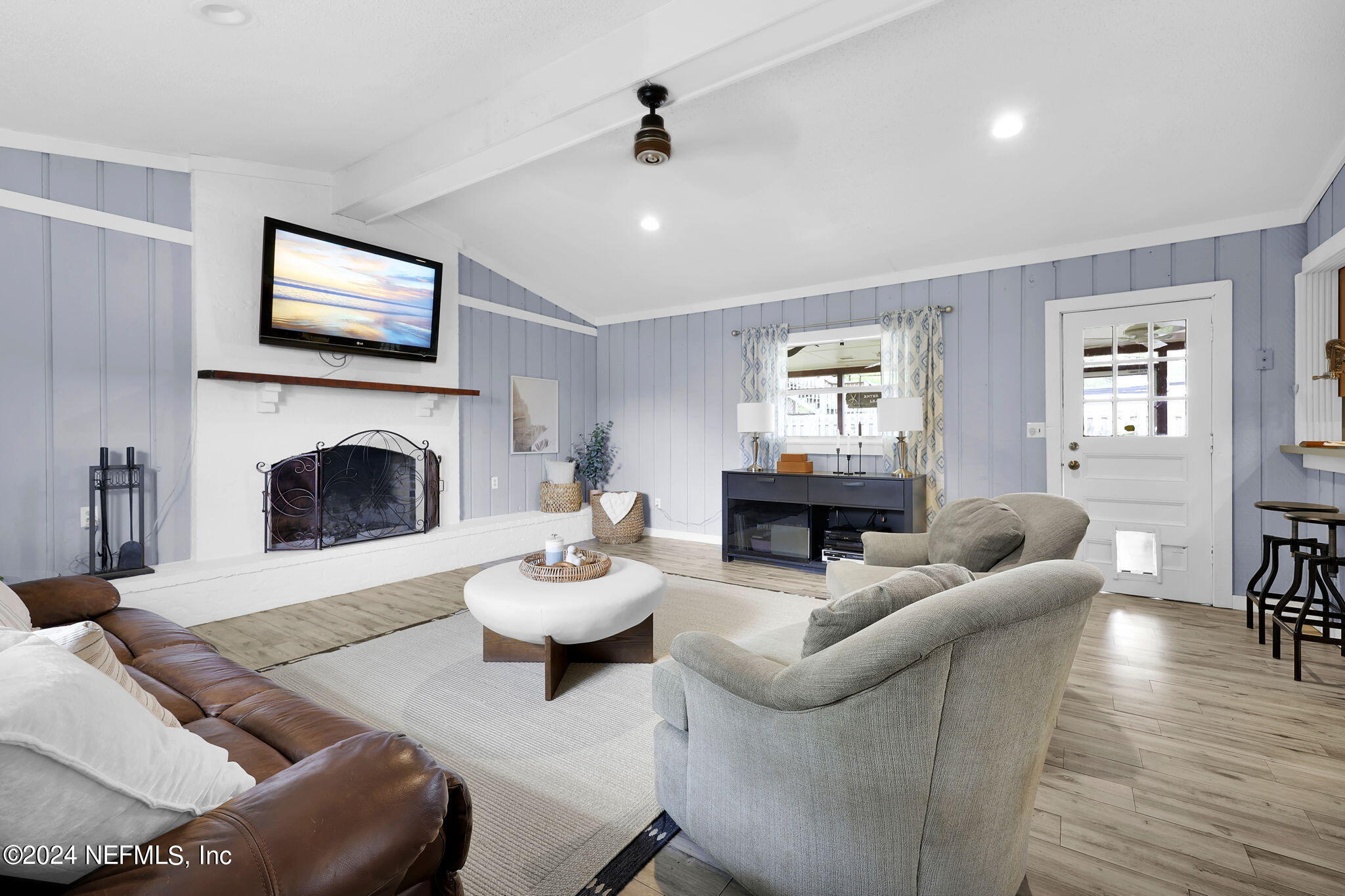 1718 SABLE PALM Lane