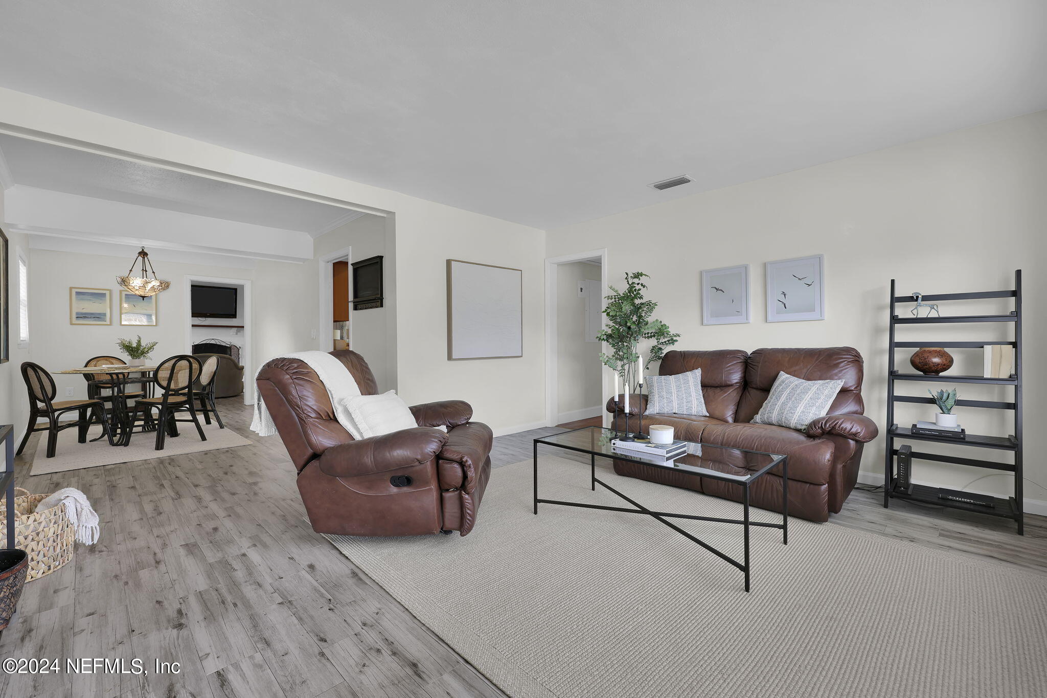 1718 SABLE PALM Lane