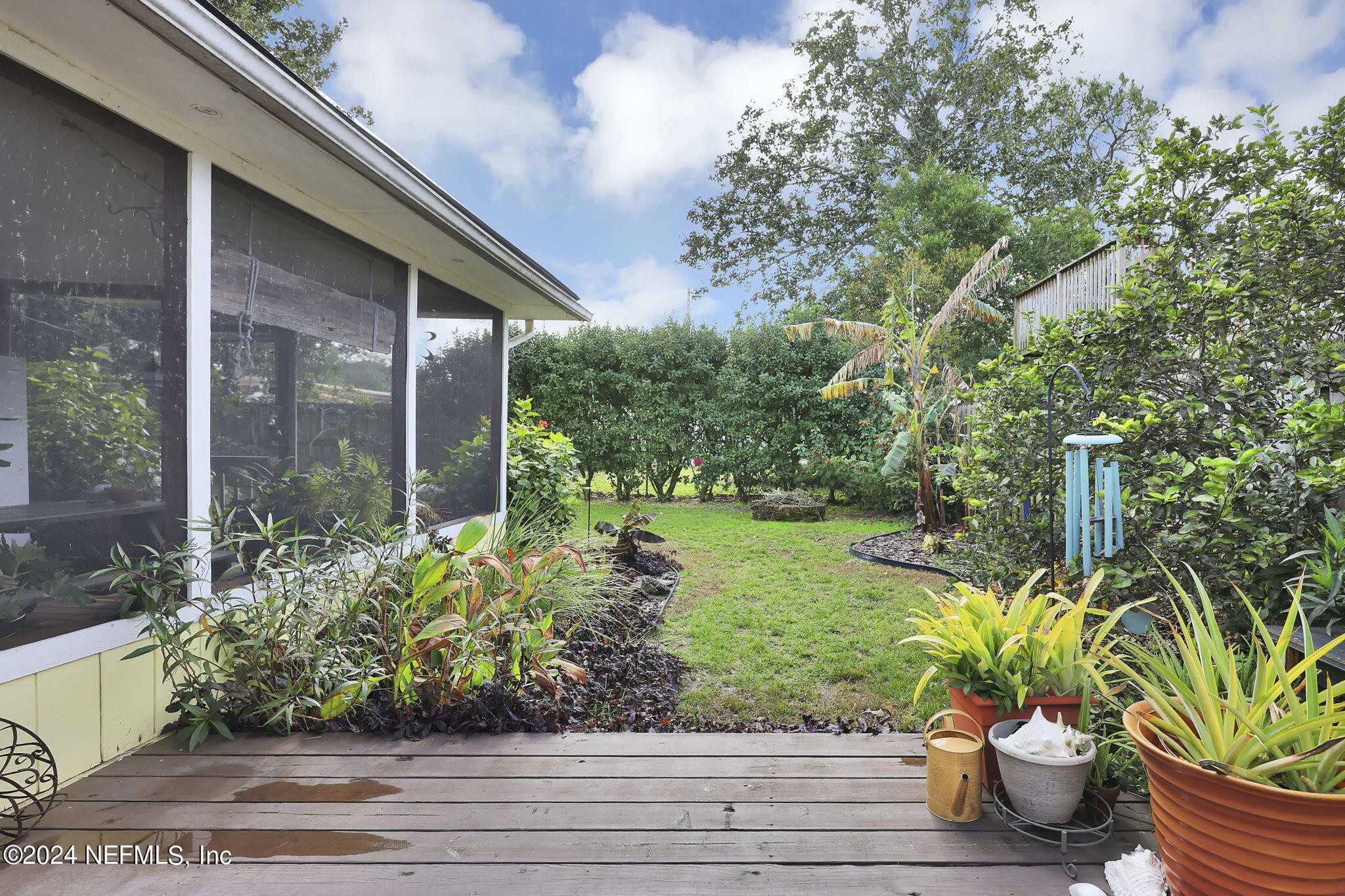 1718 SABLE PALM Lane