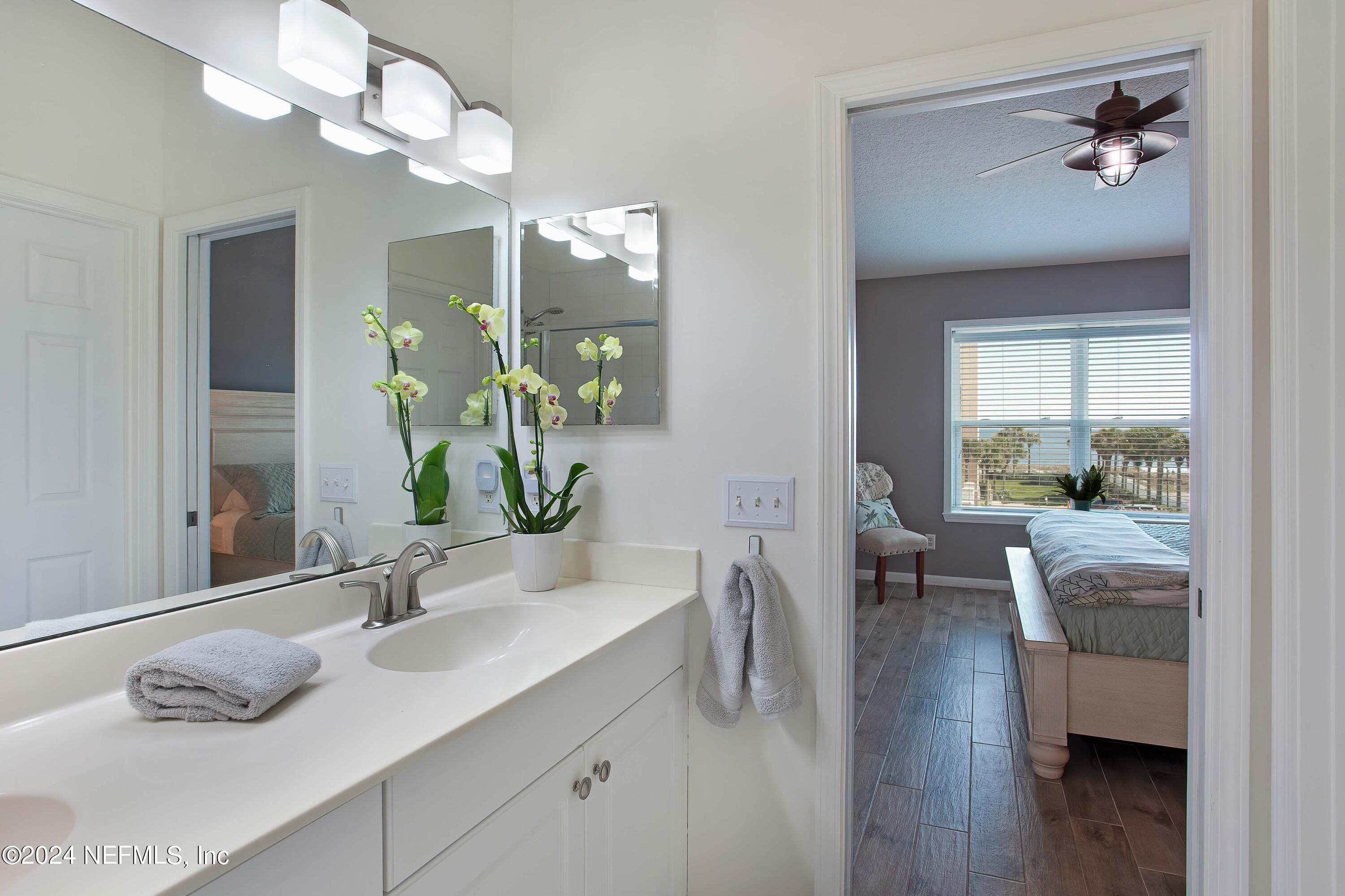 1412 N 1ST Street N, 303