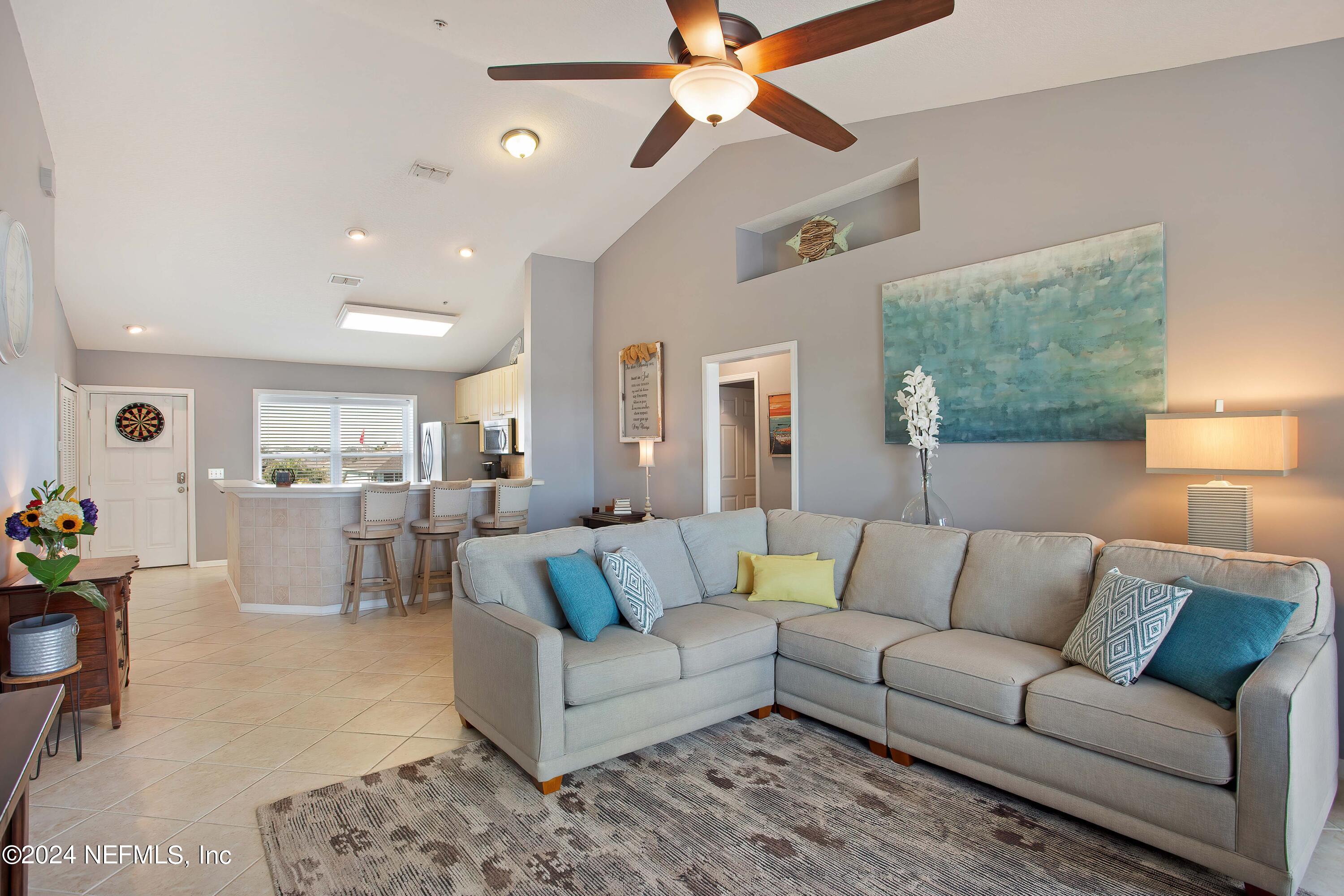 1412 N 1ST Street N, 303