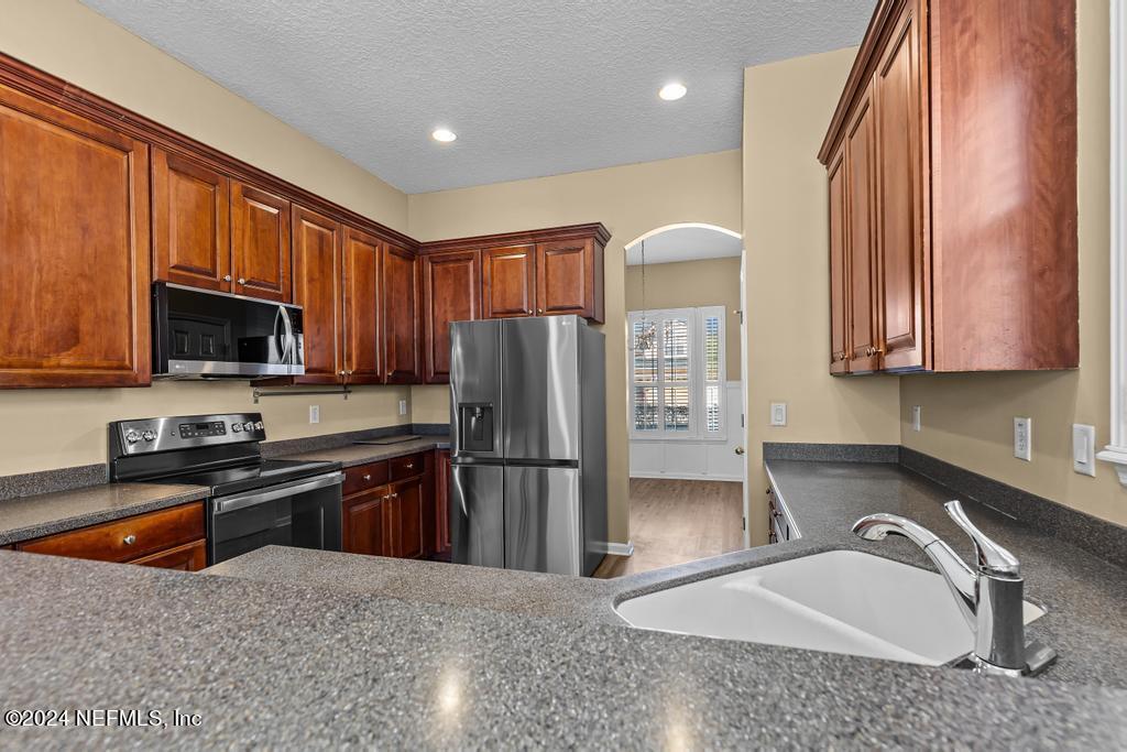 792 PORTO CRISTO Avenue