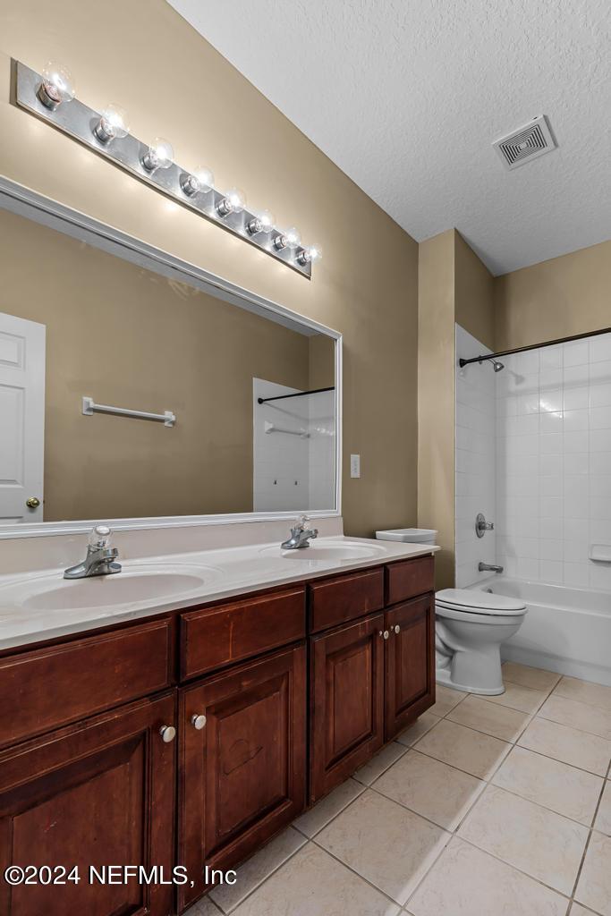 792 PORTO CRISTO Avenue