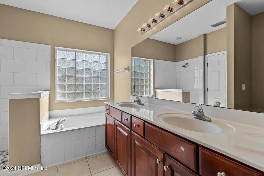 792 PORTO CRISTO Avenue