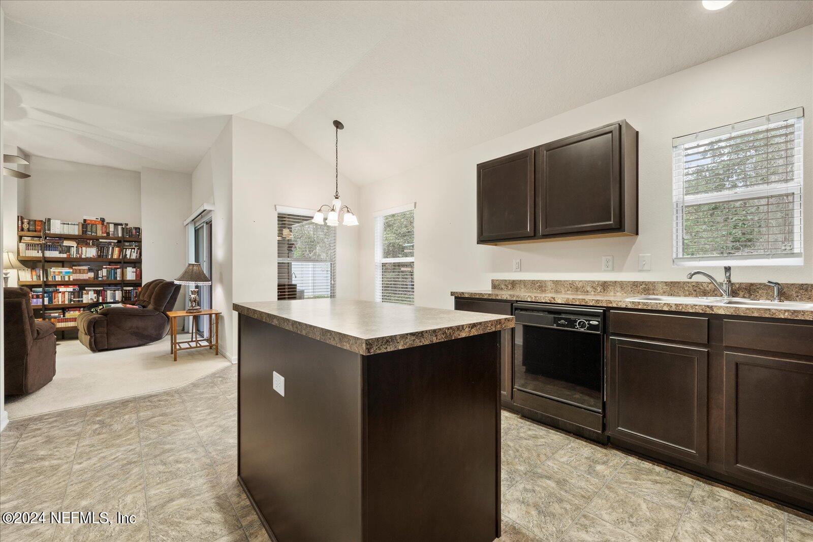 15831 DALLAS CREEK Court