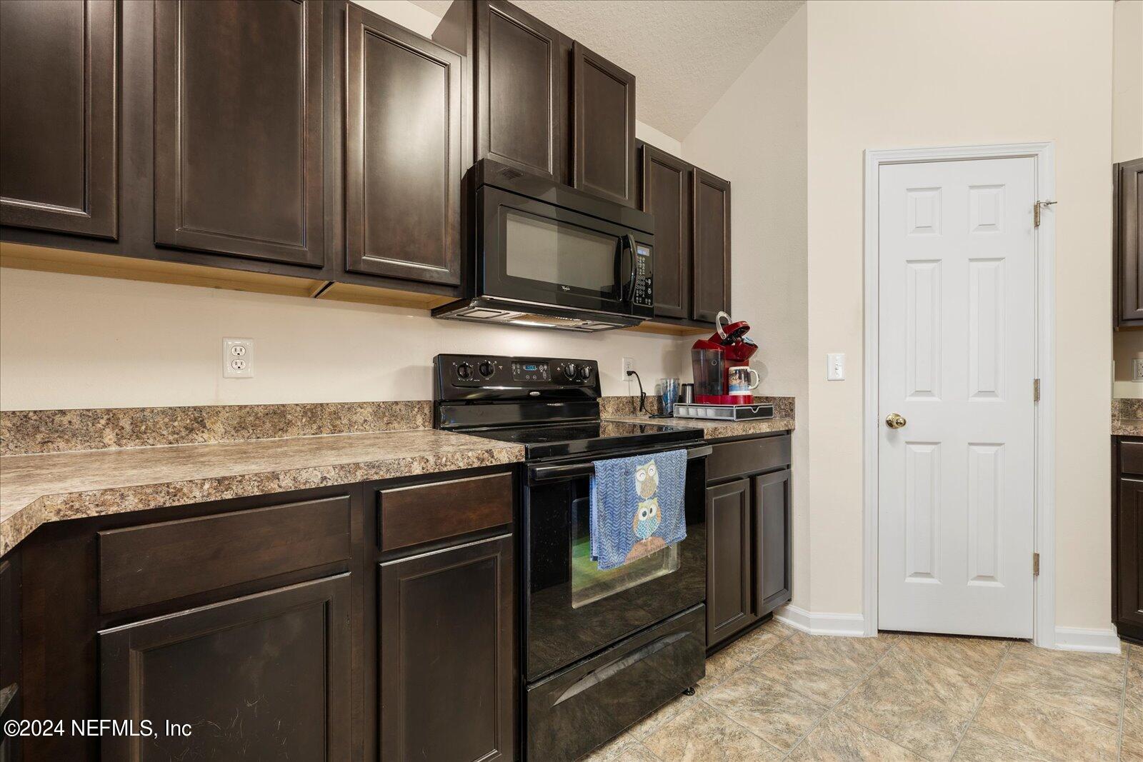 15831 DALLAS CREEK Court
