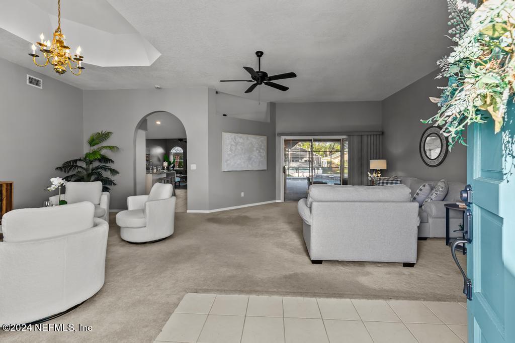 57 COLECHESTER Lane