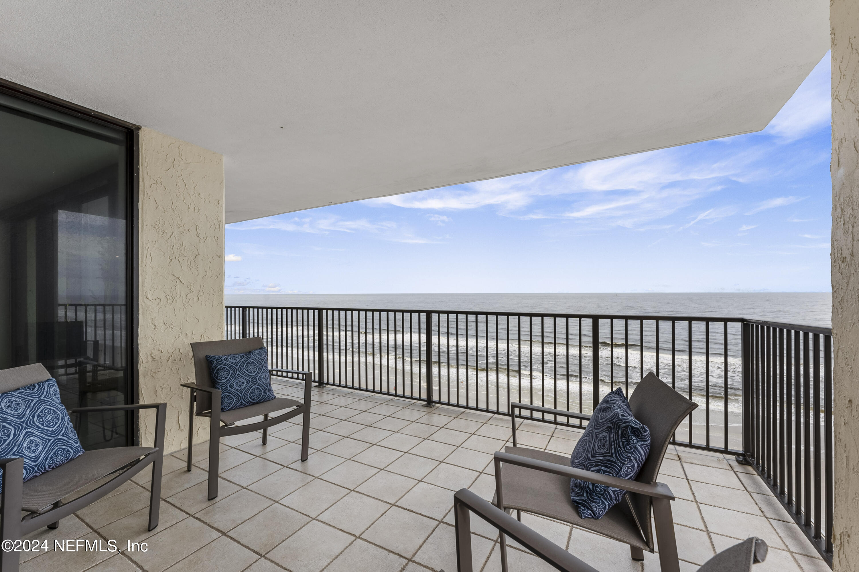 1301 S 1ST Street, 1508