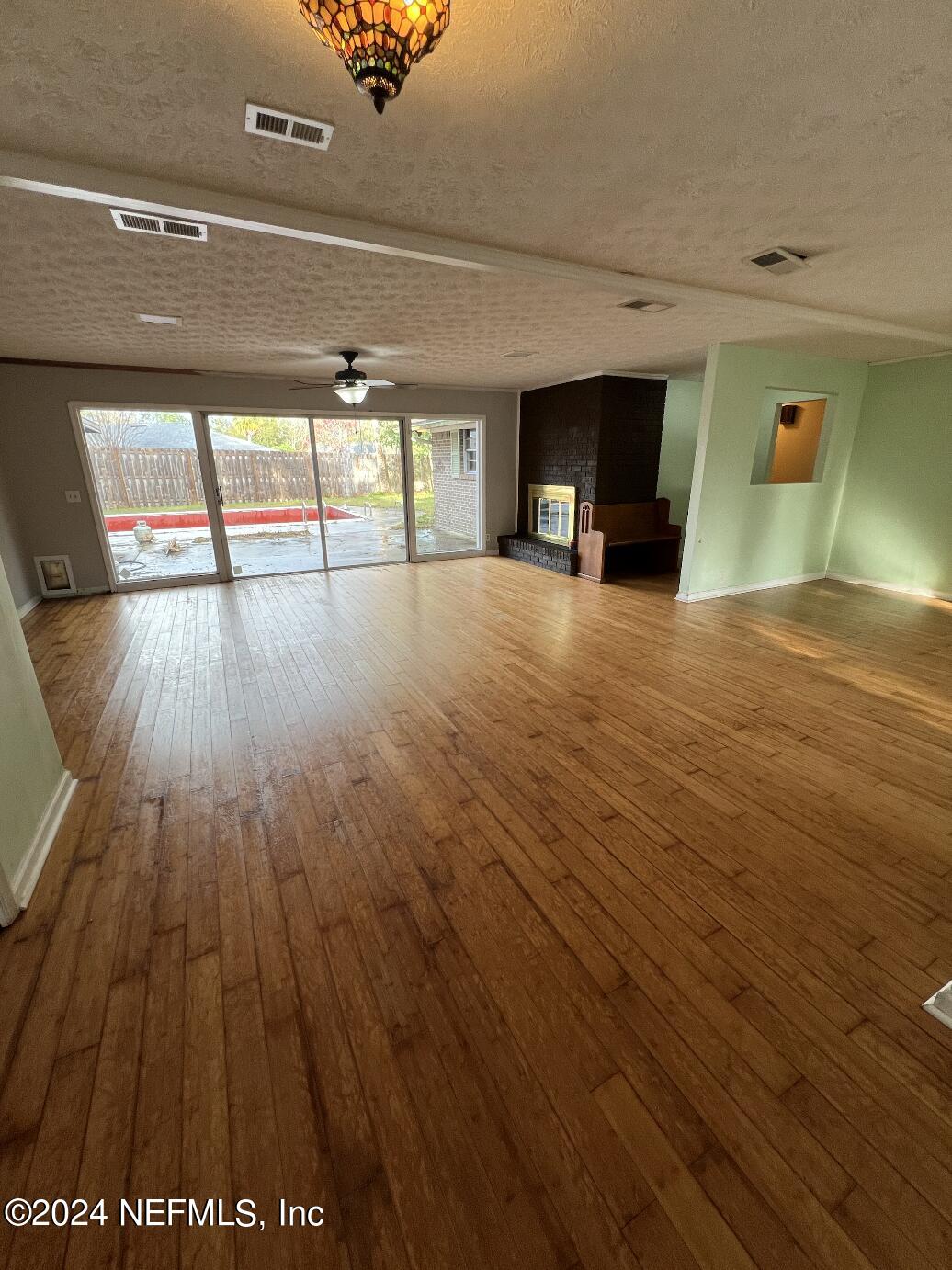 2002 EPSILON Court