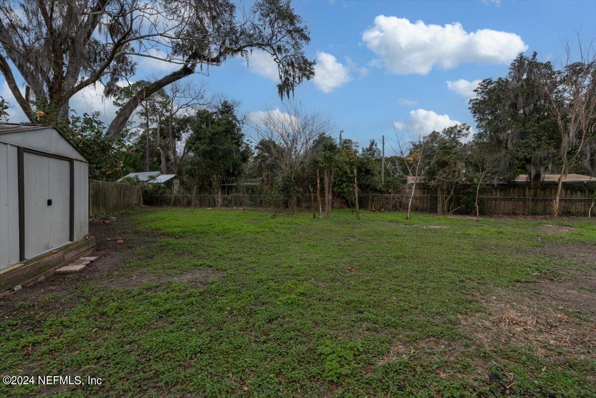 5317 OAK FOREST Drive