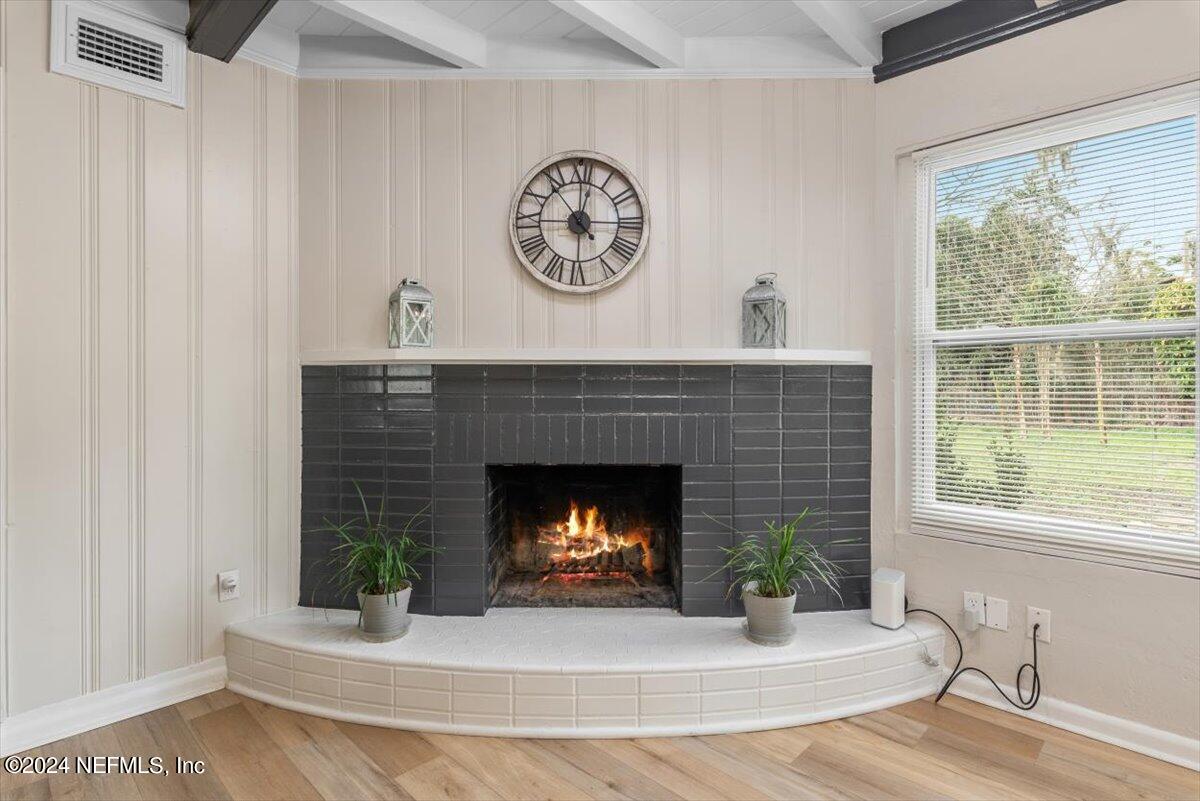 5317 OAK FOREST Drive