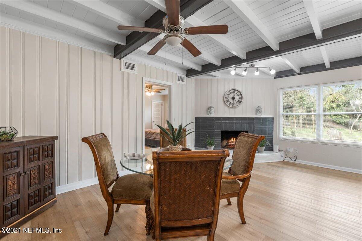 5317 OAK FOREST Drive