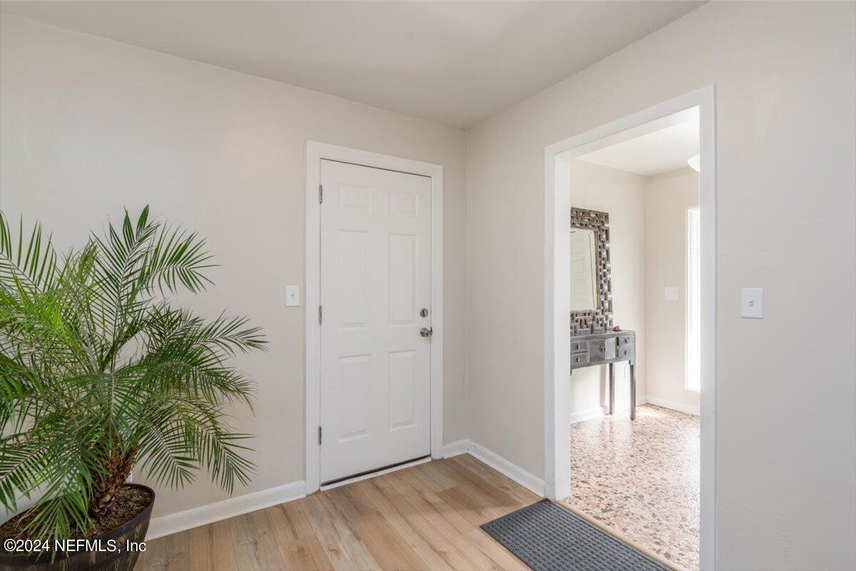5317 OAK FOREST Drive