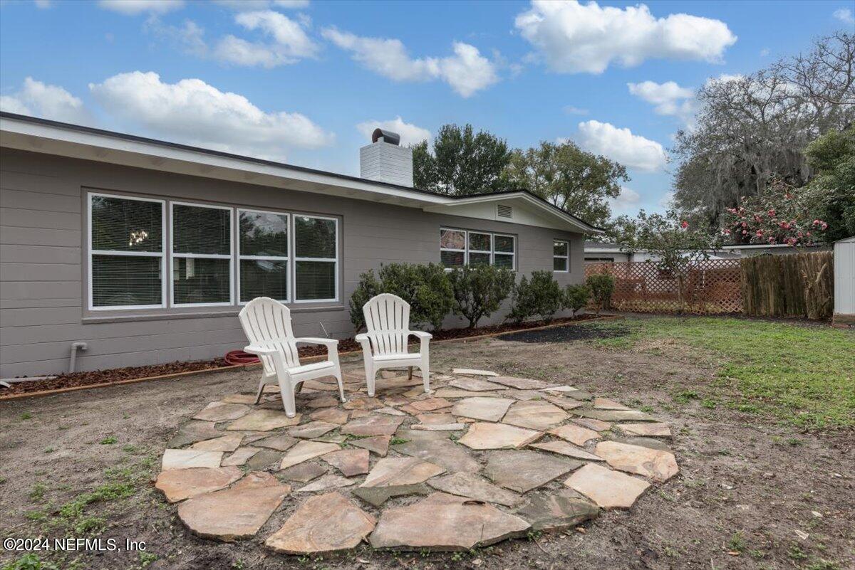 5317 OAK FOREST Drive