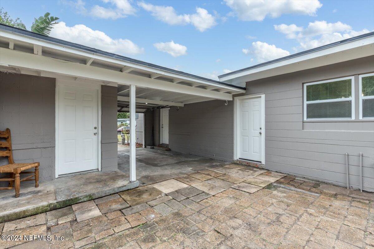 5317 OAK FOREST Drive