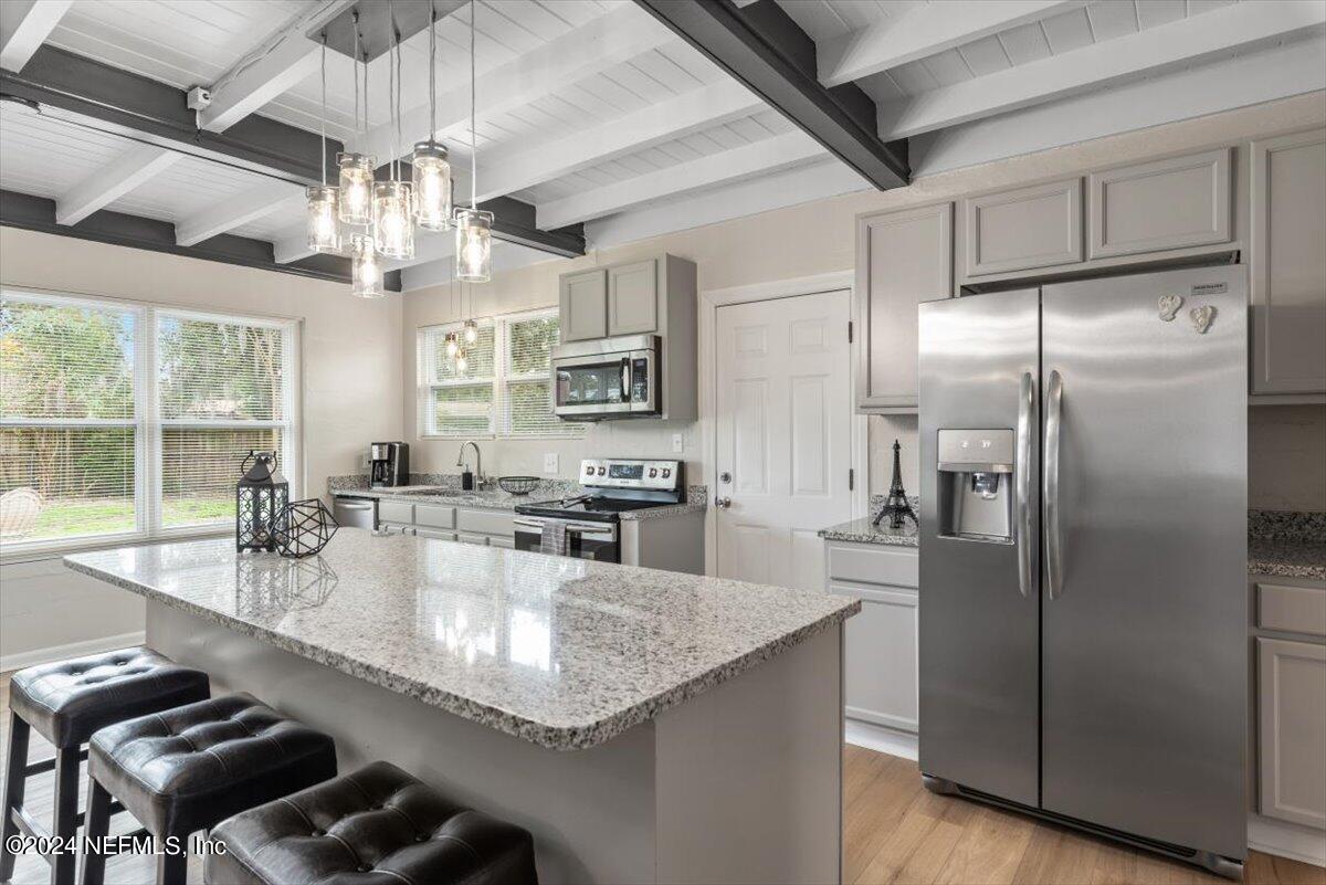 5317 OAK FOREST Drive
