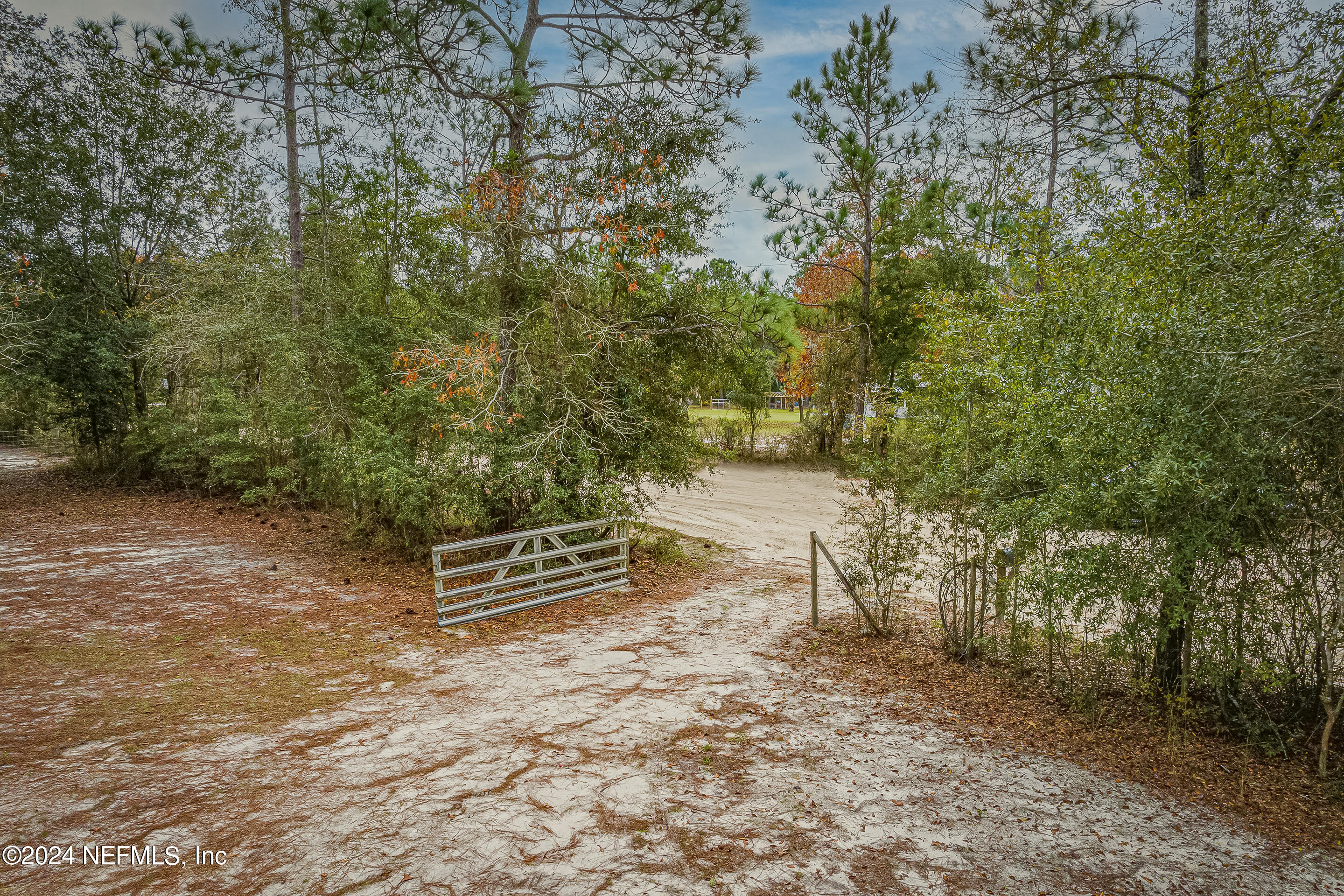 2748 JANE Lane