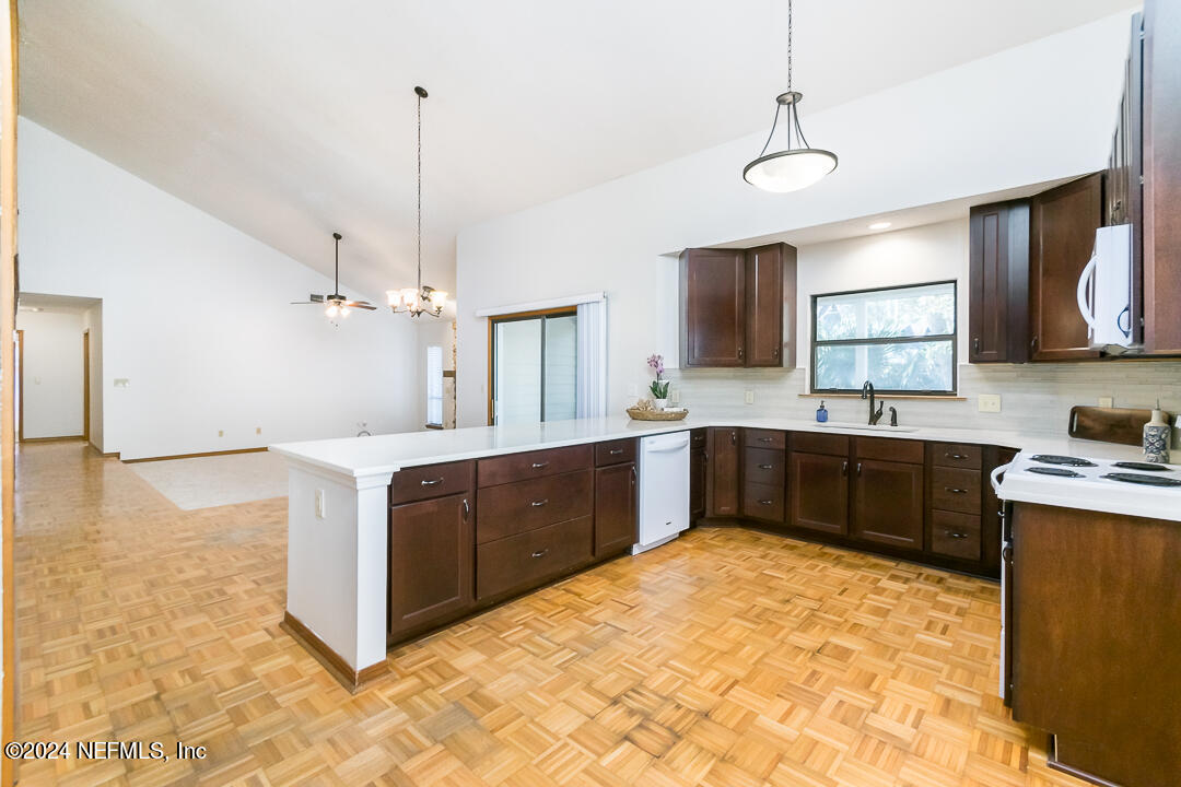 1850 TIERRA VERDE Drive