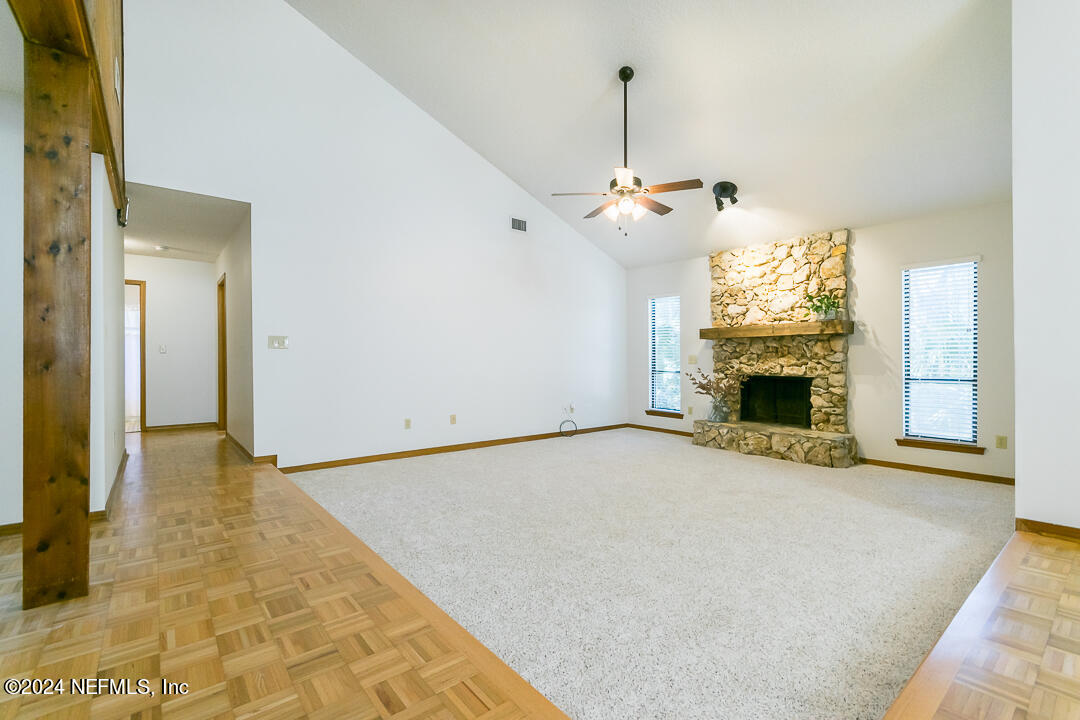 1850 TIERRA VERDE Drive