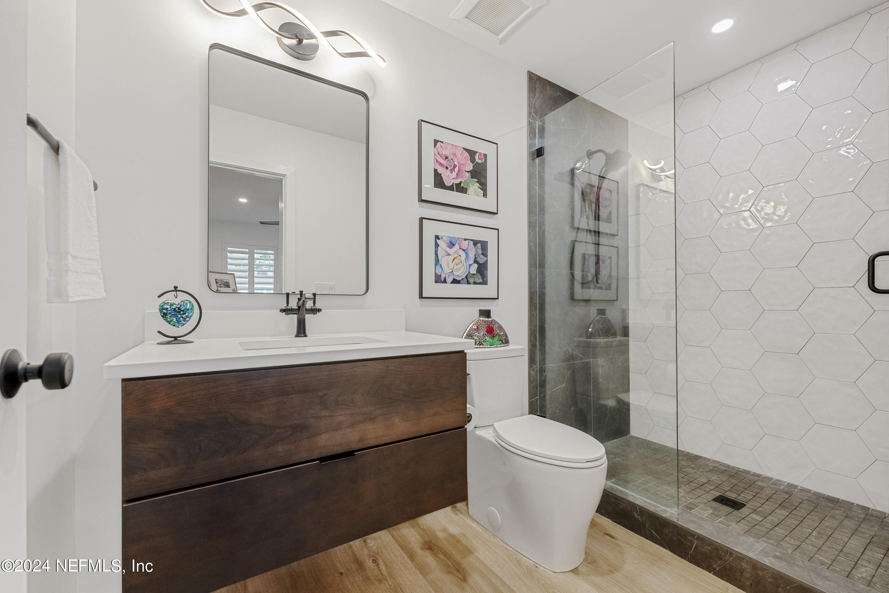 284 CORAL Way