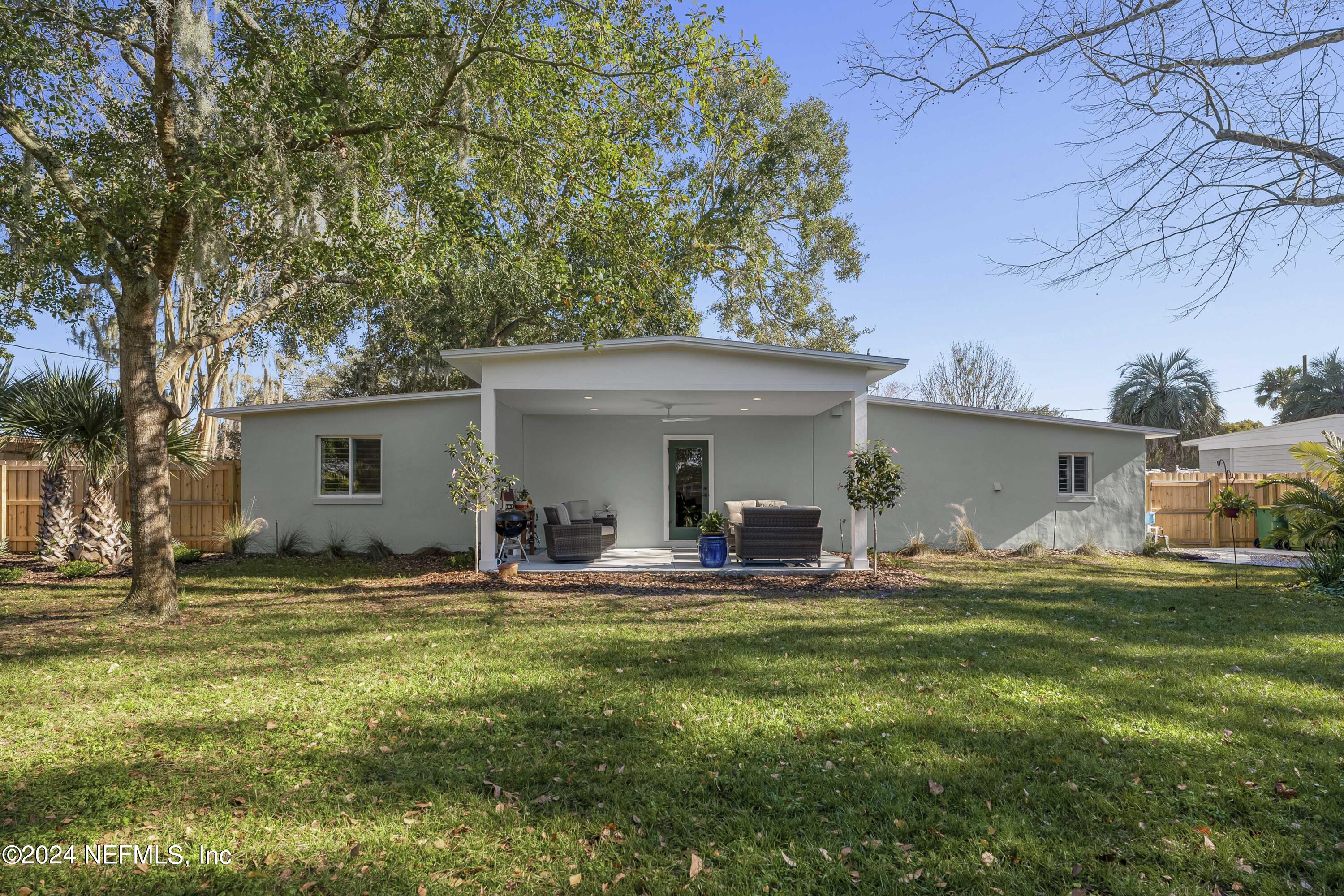 284 CORAL Way