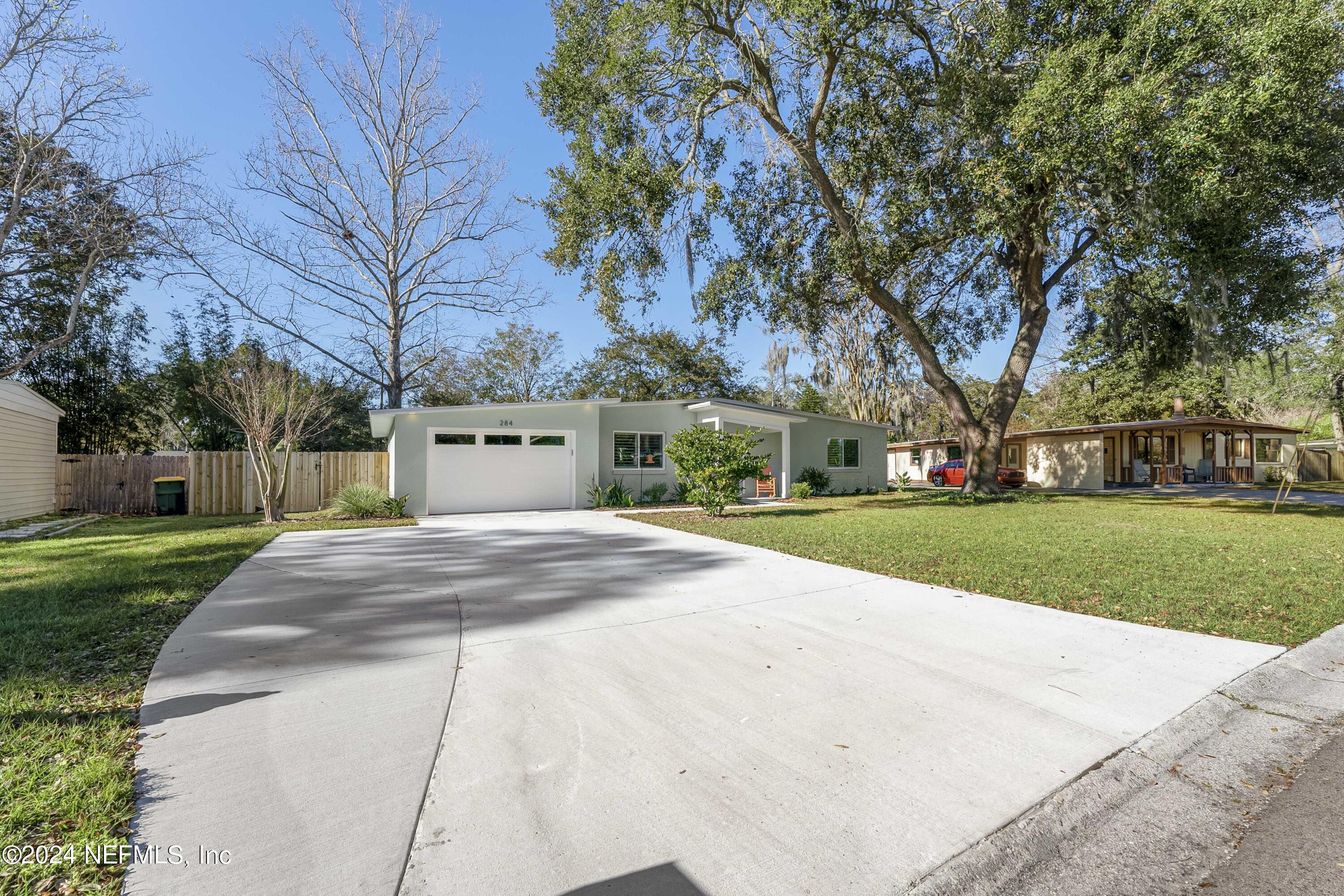 284 CORAL Way